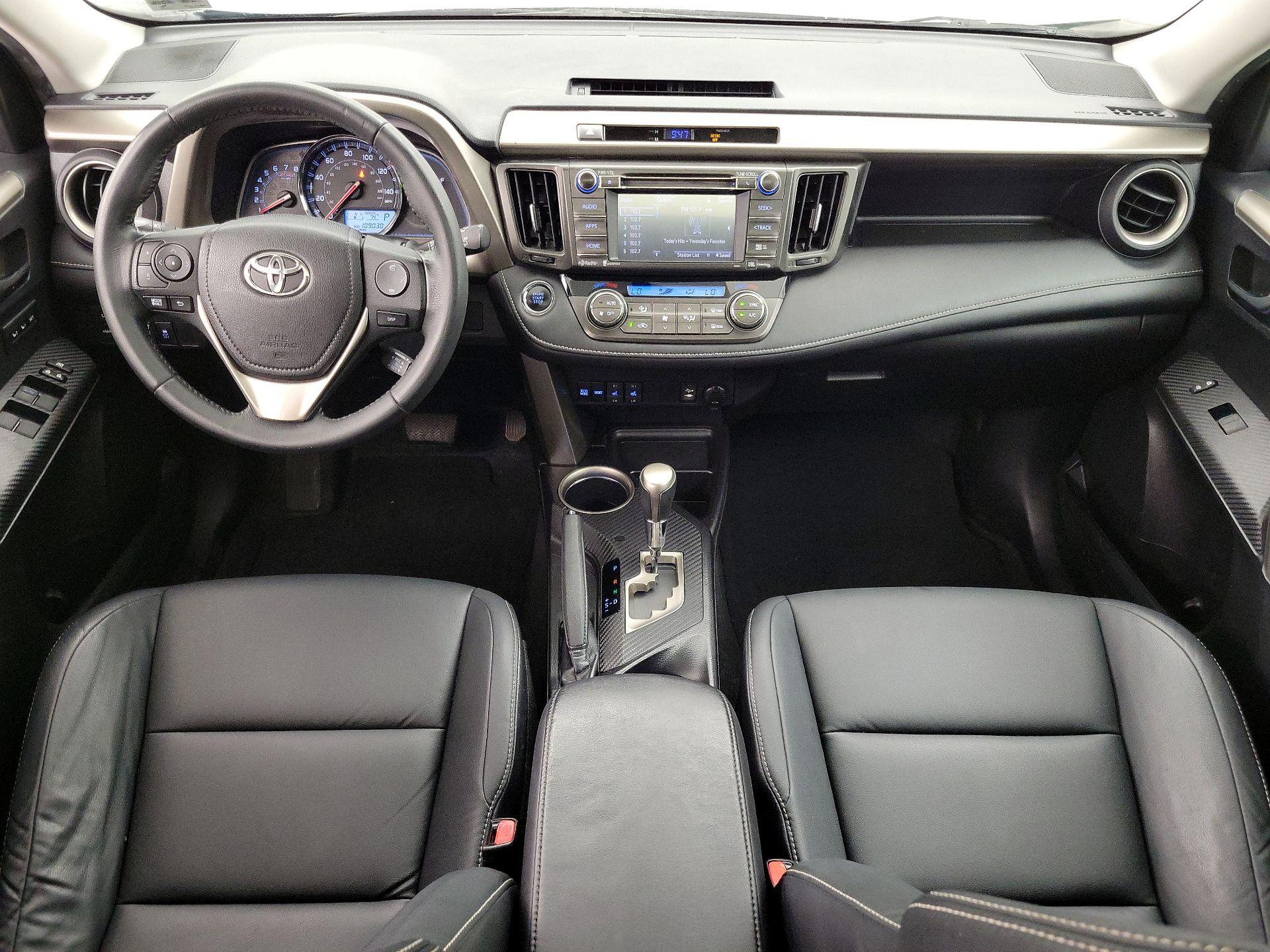 Thumbnail: 2015 Toyota RAV4 - 9