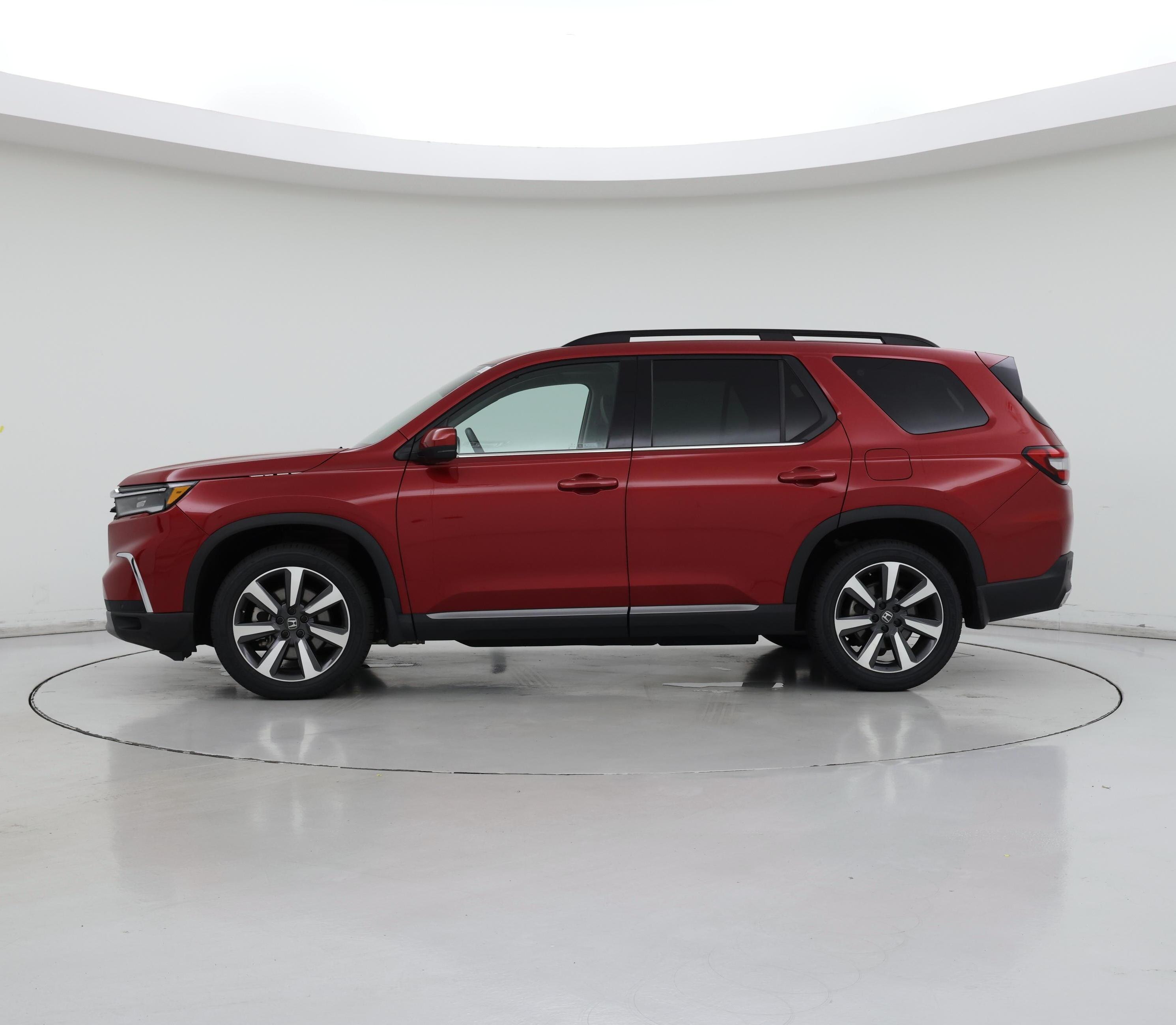 Thumbnail: 2023 Honda Pilot - 3