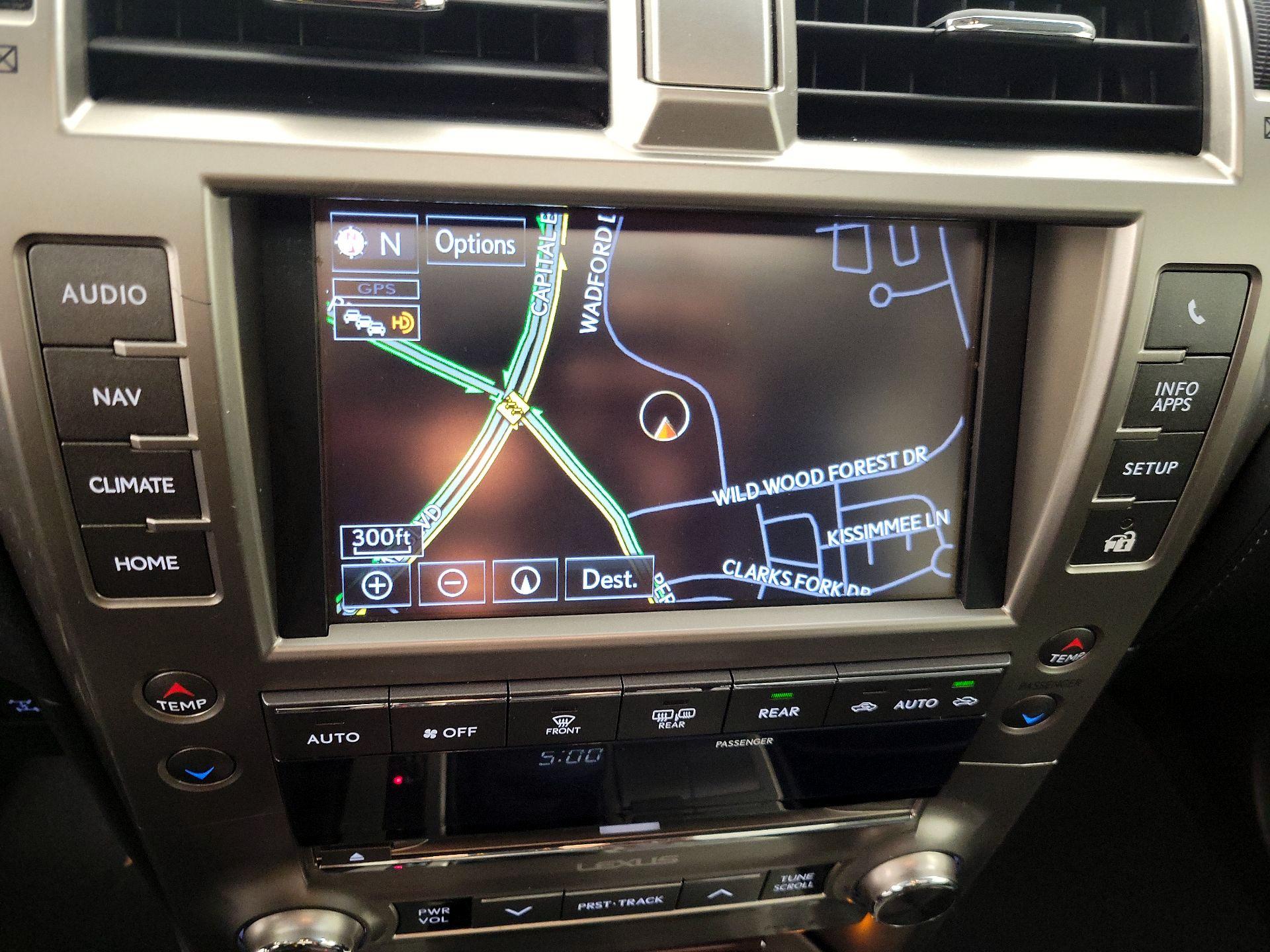 Thumbnail: 2015 Lexus GX - 14