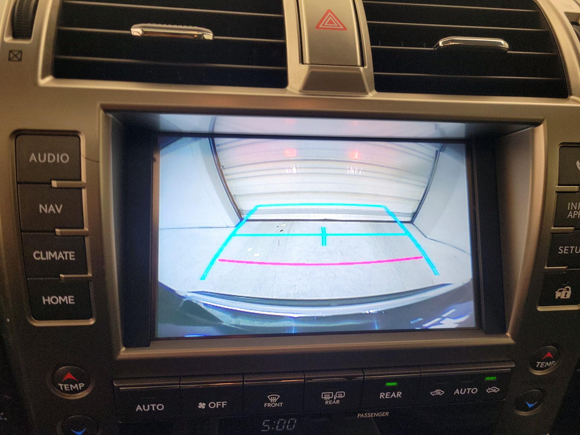 Thumbnail: 2015 Lexus GX - 15