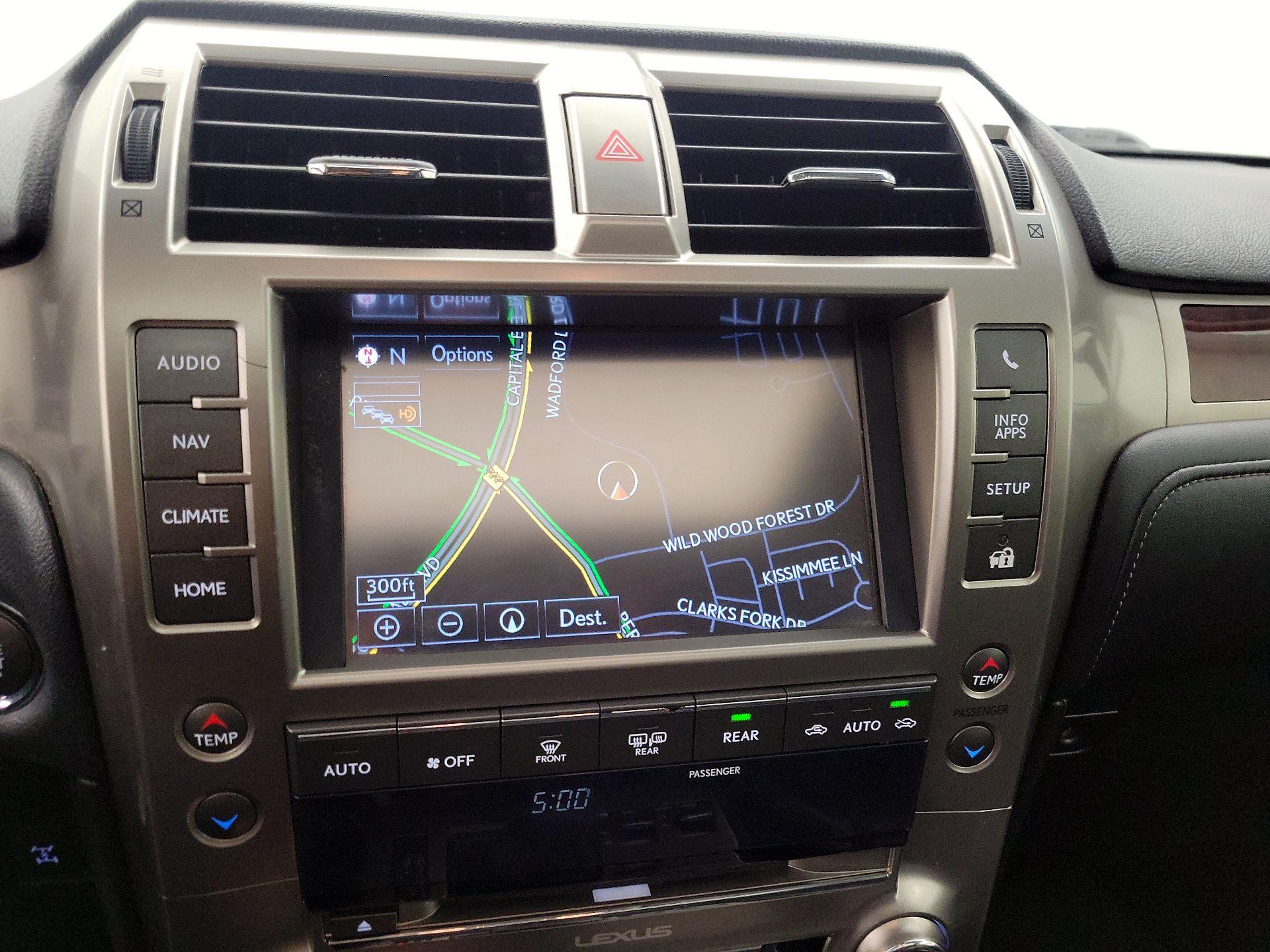 Thumbnail: 2015 Lexus GX - 16