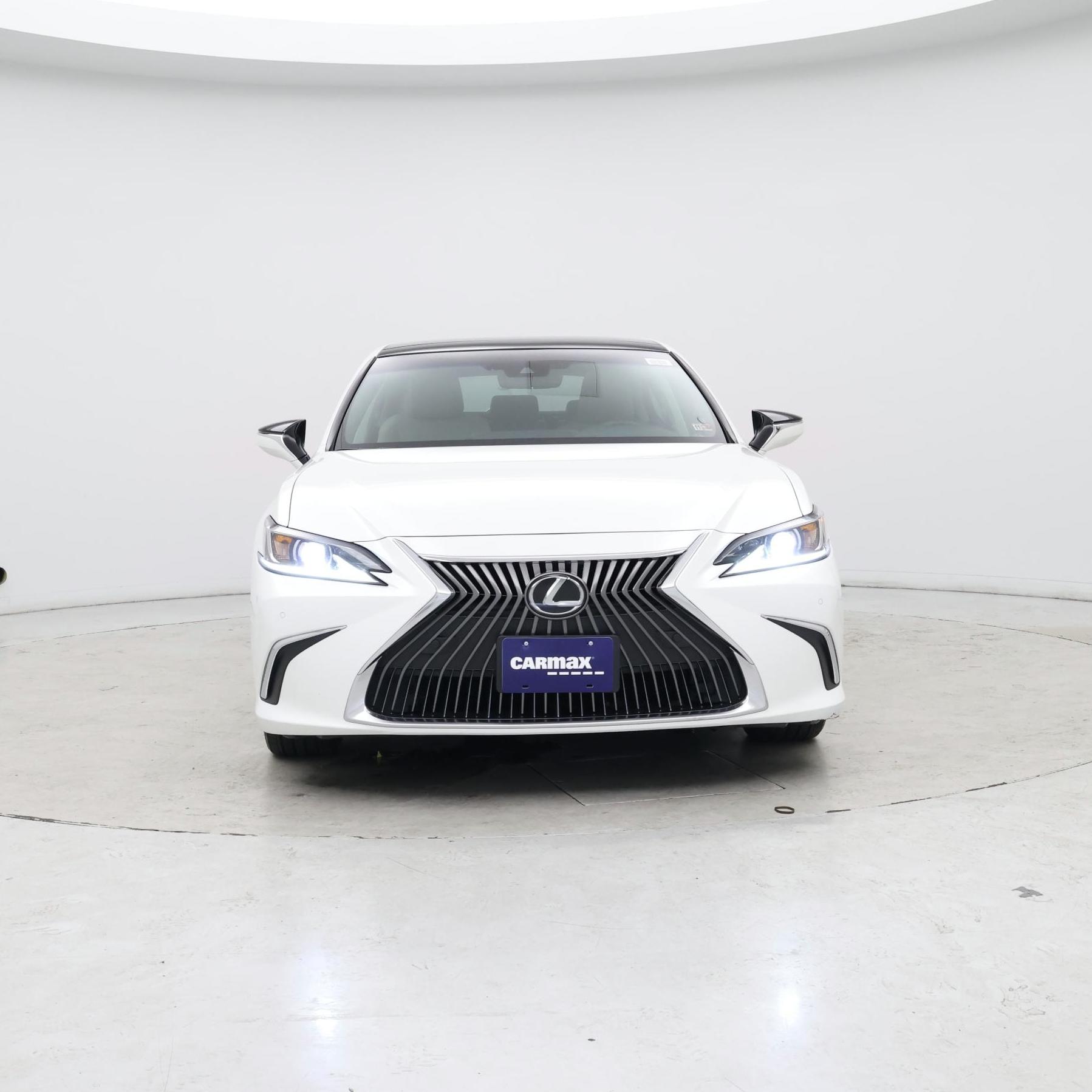 Thumbnail: 2019 Lexus ES - 5
