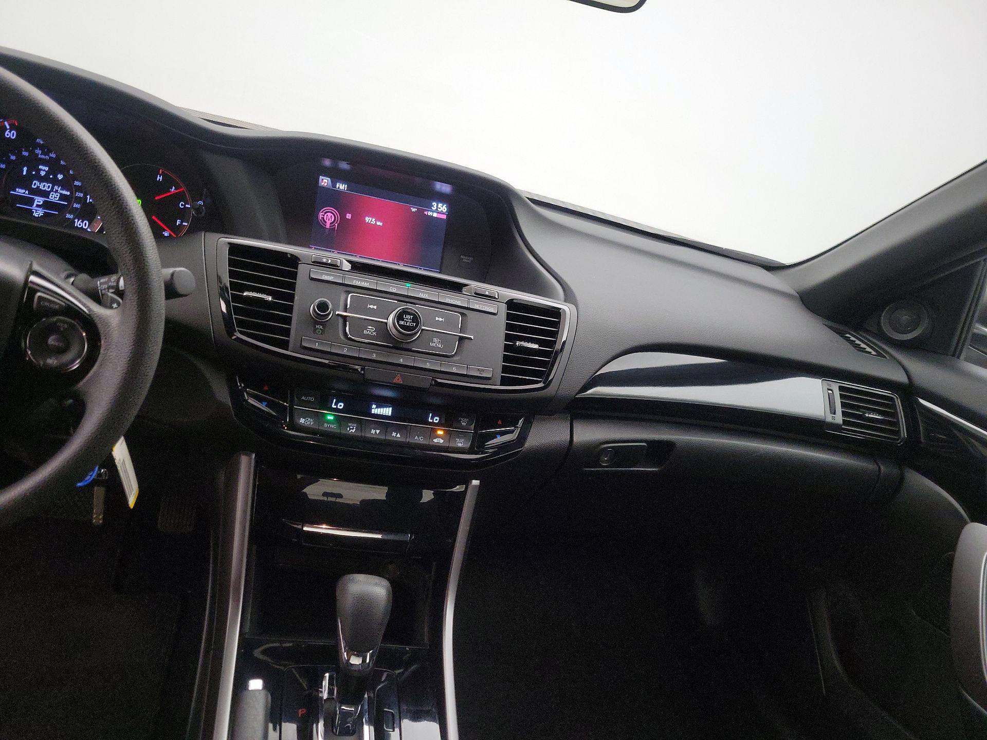 Thumbnail: 2017 Honda Accord - 9