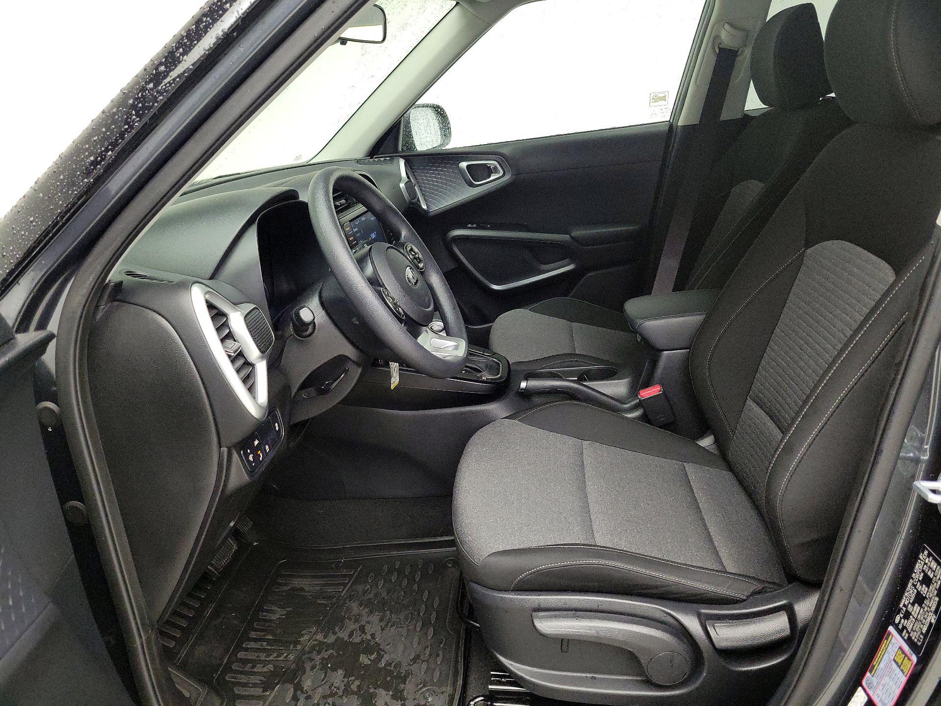 Thumbnail: 2020 Kia Soul - 11