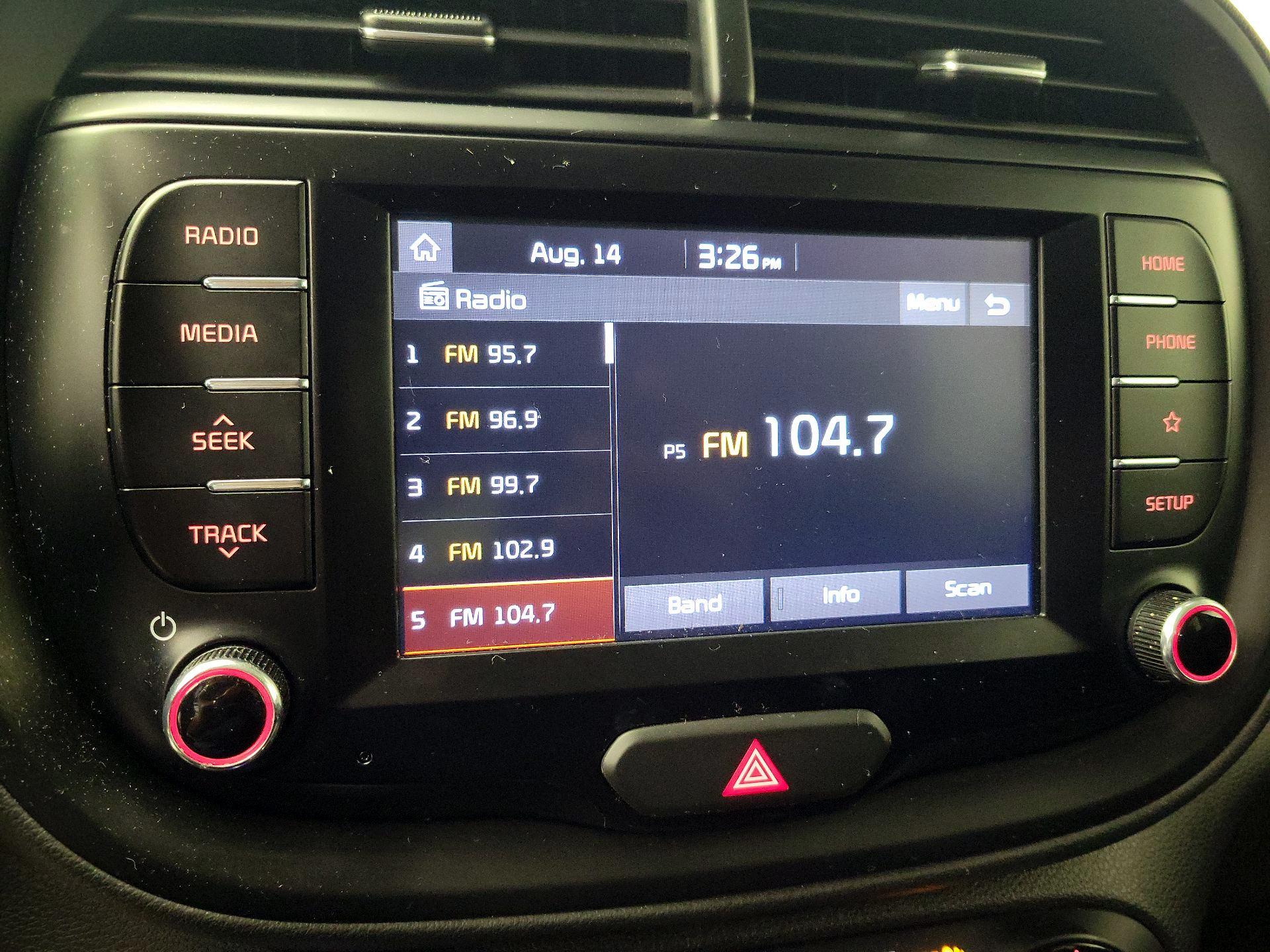 Thumbnail: 2020 Kia Soul - 15