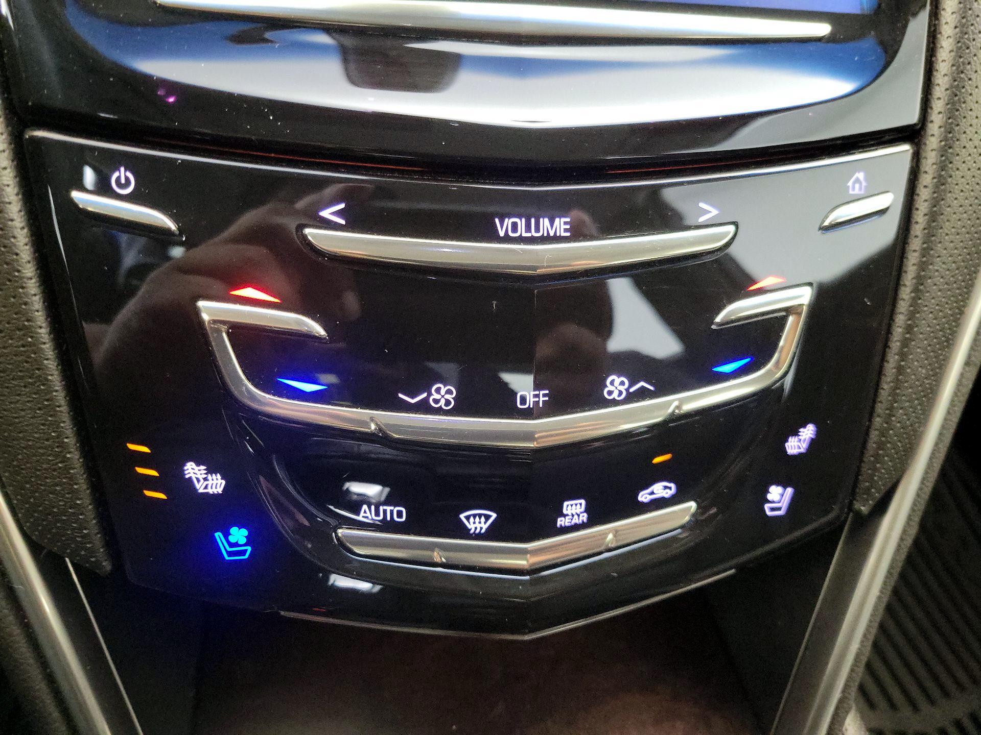 Thumbnail: 2017 Cadillac XTS - 16