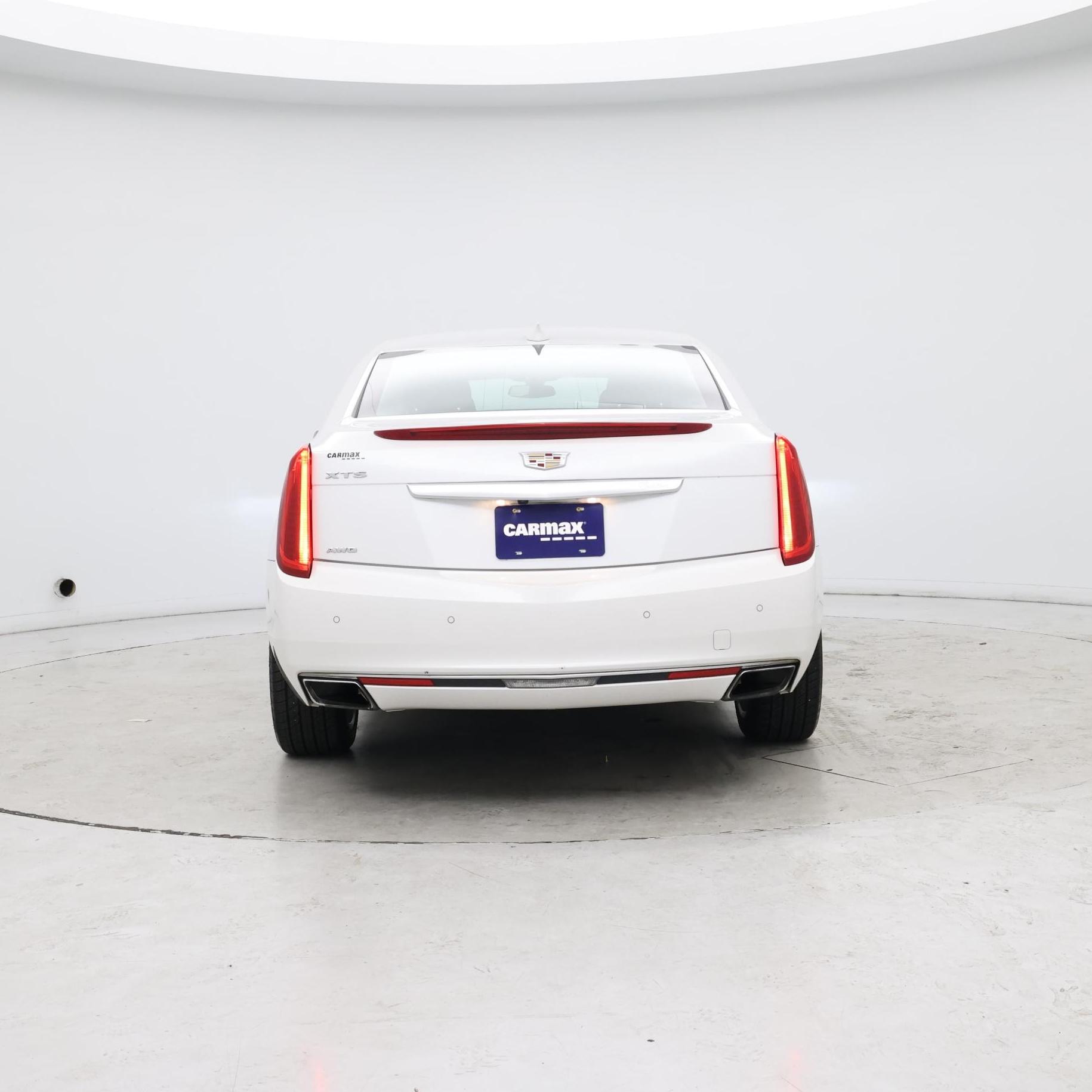 Thumbnail: 2017 Cadillac XTS - 6