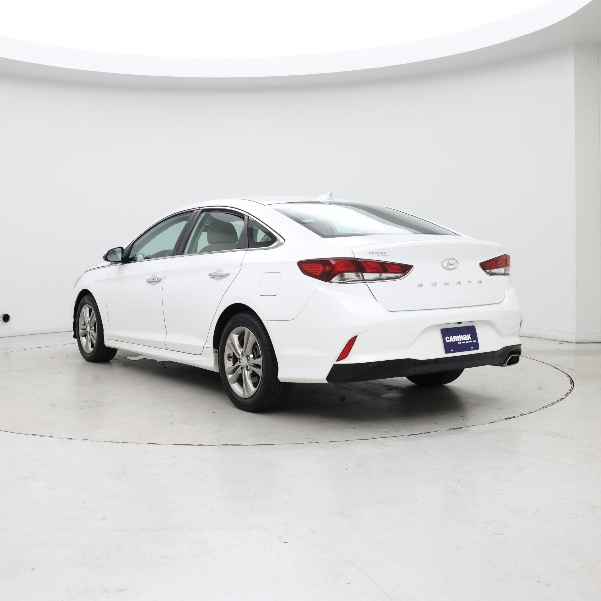 Thumbnail: 2019 Hyundai Sonata - 2