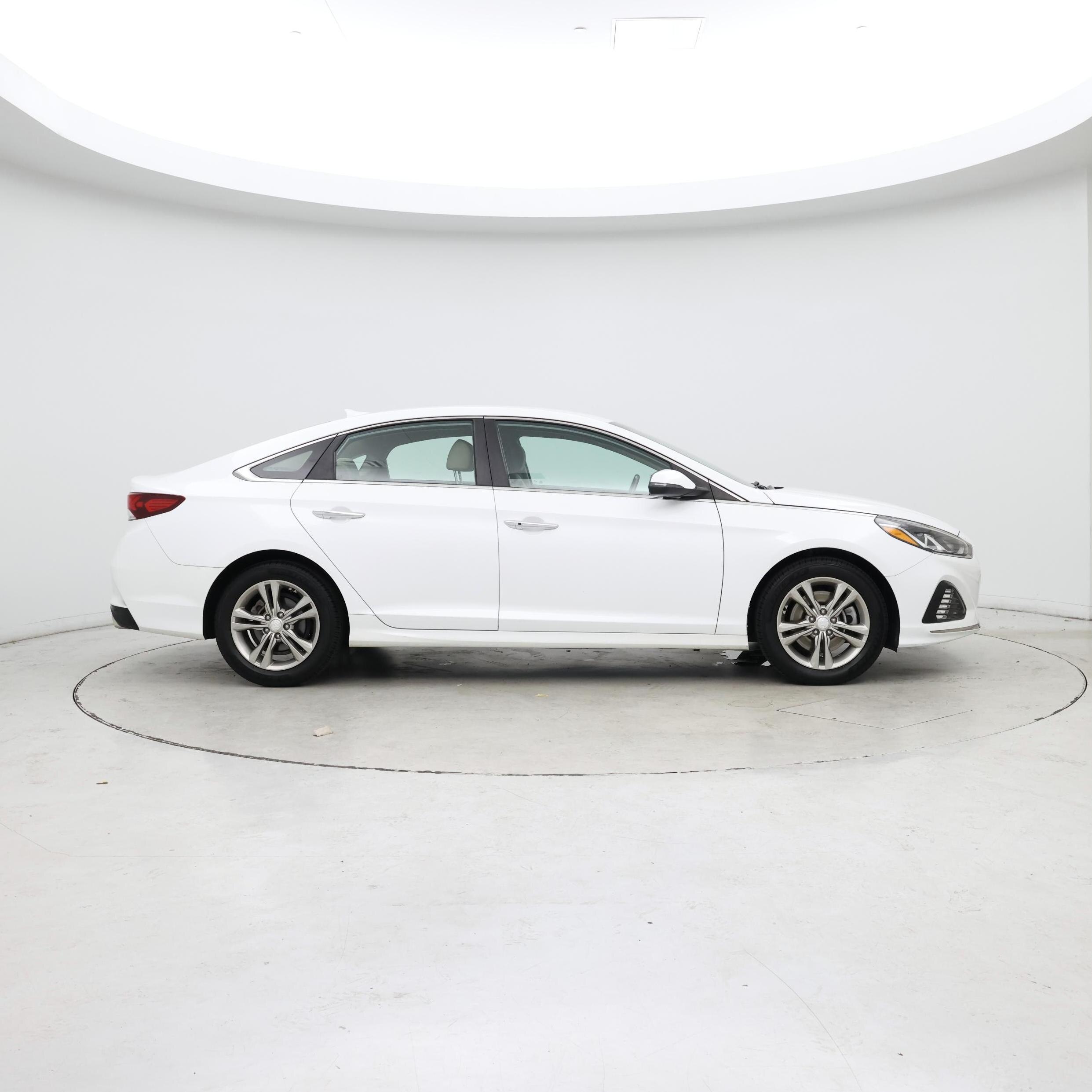 Thumbnail: 2019 Hyundai Sonata - 7