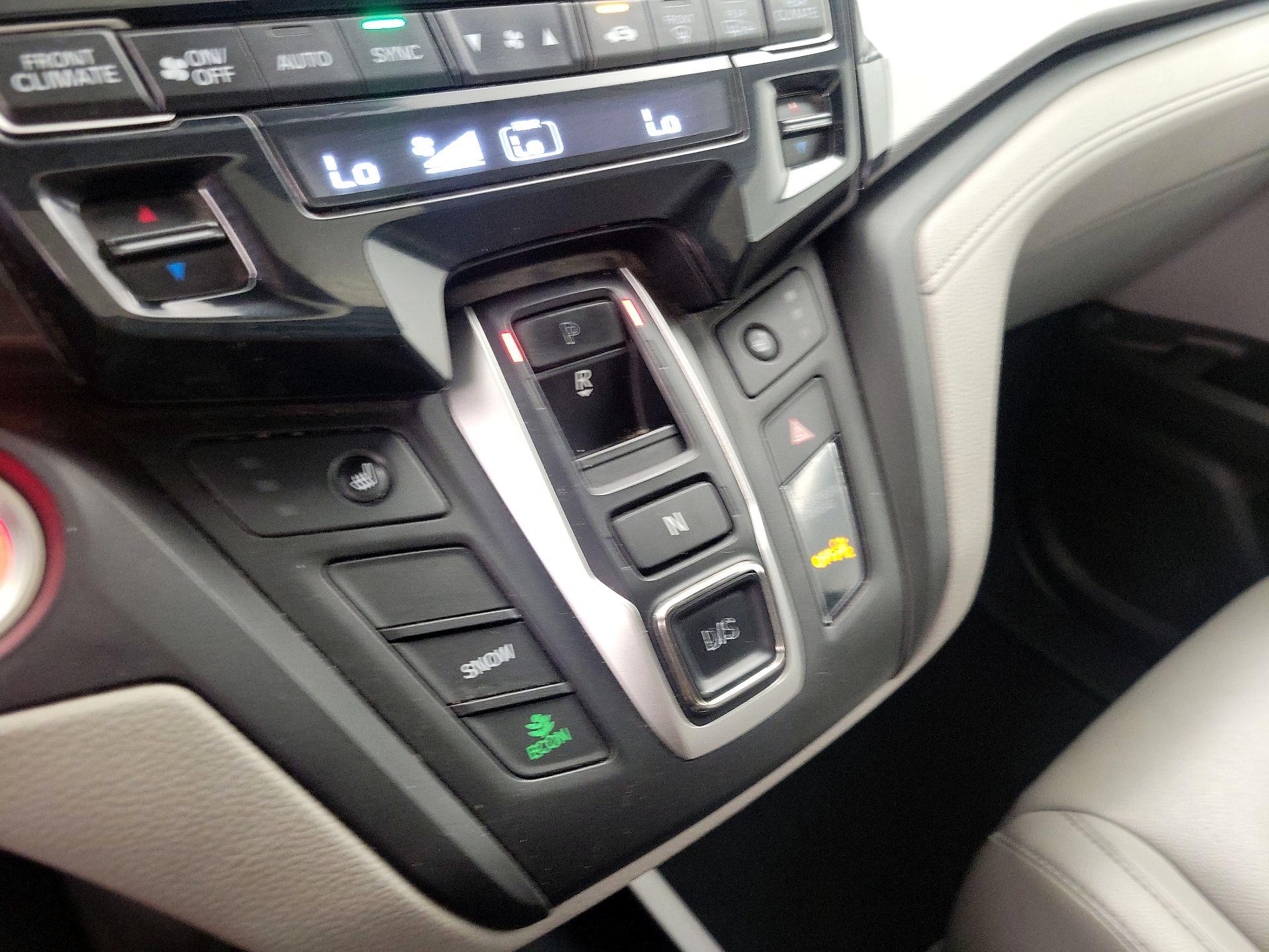 Thumbnail: 2019 Honda Odyssey - 17