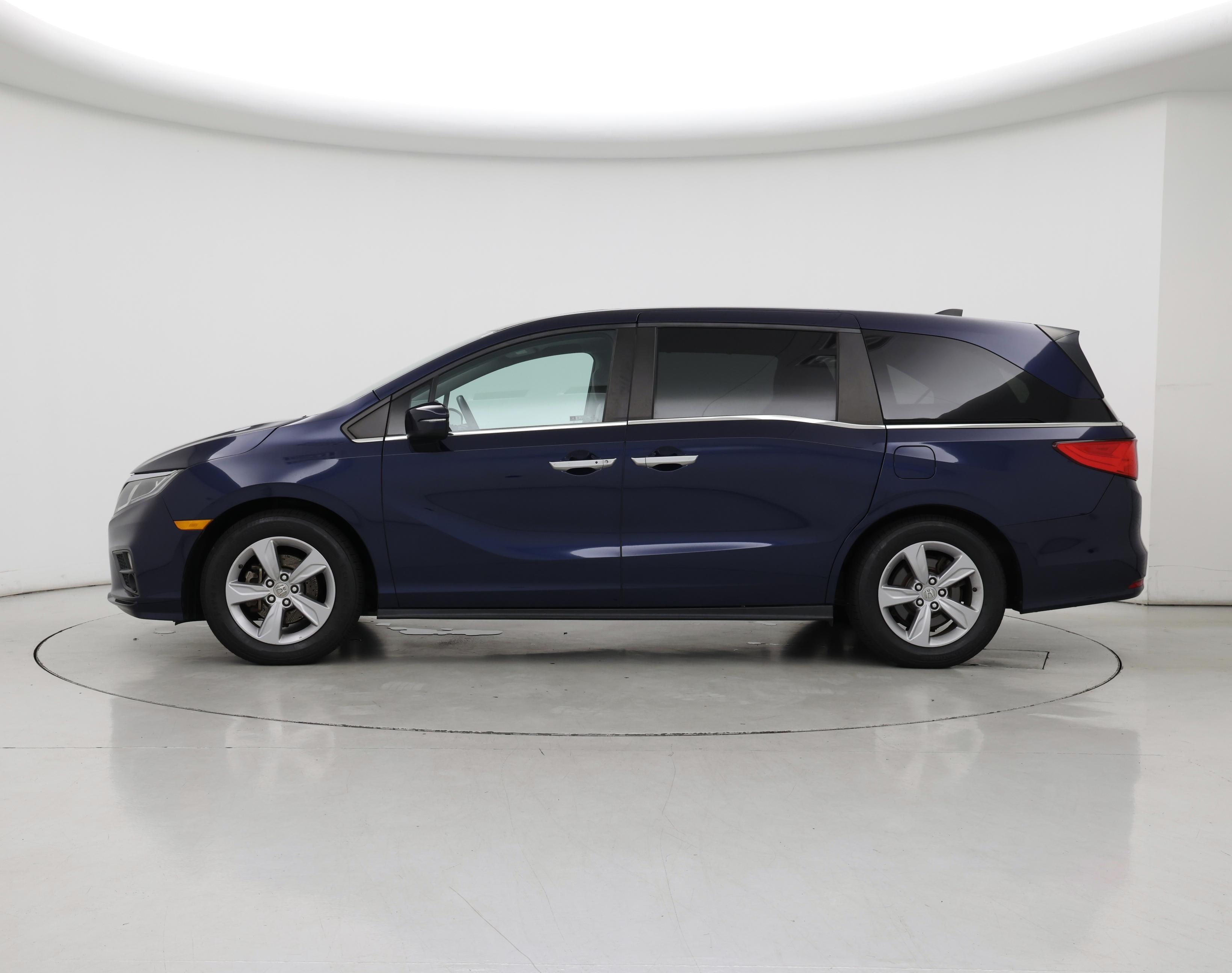 Thumbnail: 2019 Honda Odyssey - 3