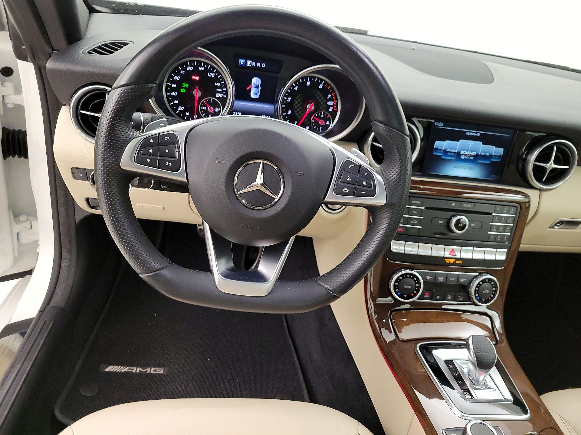 Thumbnail: 2020 Mercedes-Benz SLC - 10