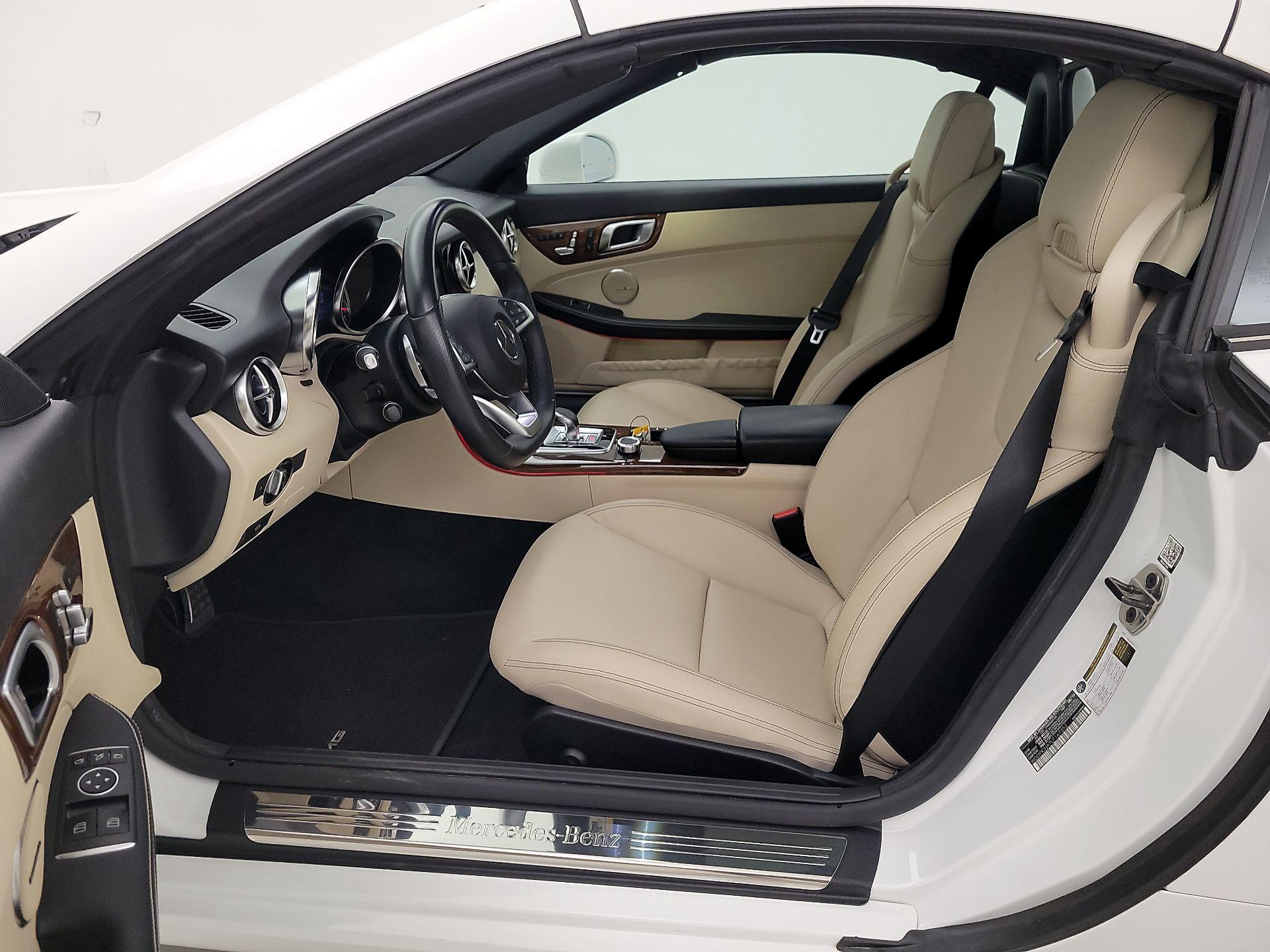 Thumbnail: 2020 Mercedes-Benz SLC - 11
