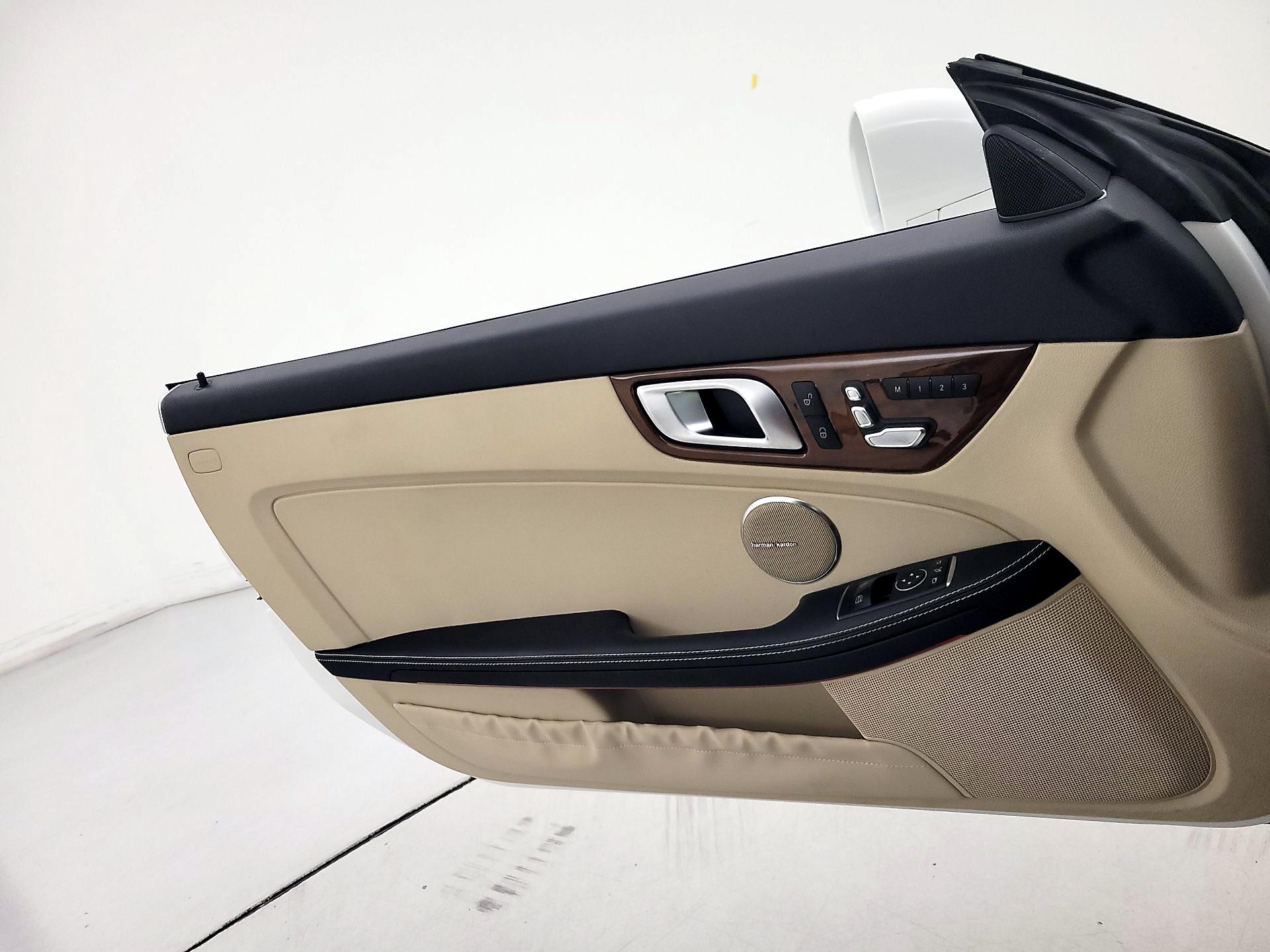 Thumbnail: 2020 Mercedes-Benz SLC - 12