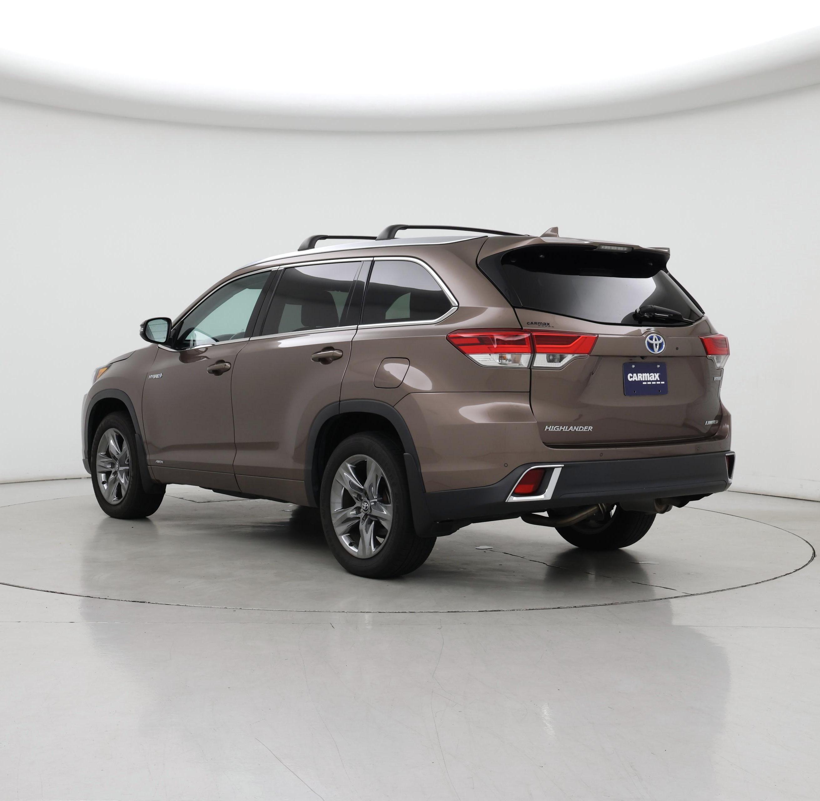 Thumbnail: 2018 Toyota Highlander - 2