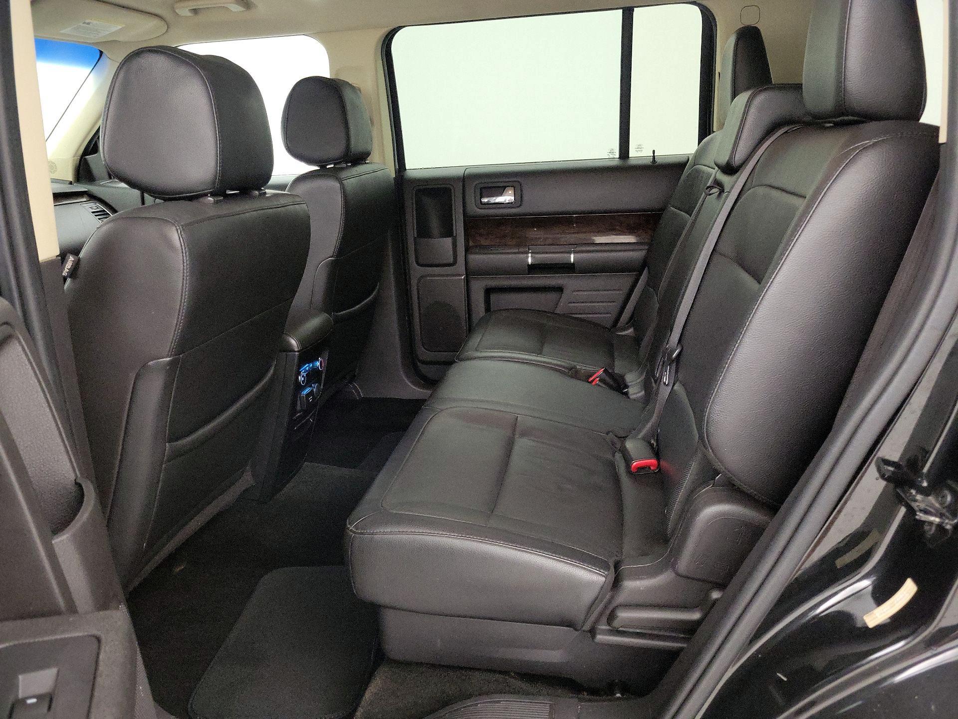 Thumbnail: 2015 Ford Flex - 19