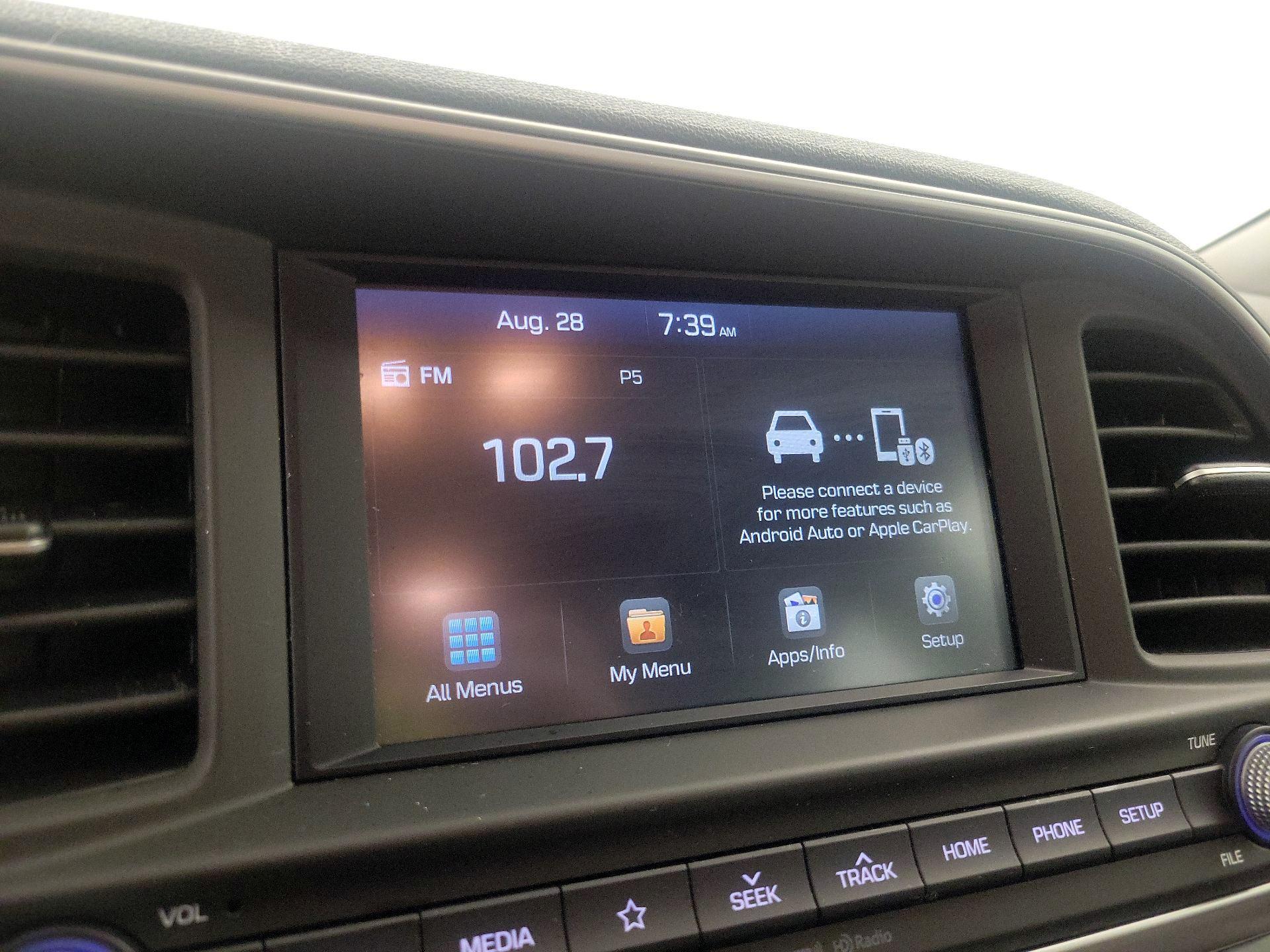 Thumbnail: 2019 Hyundai Elantra - 15
