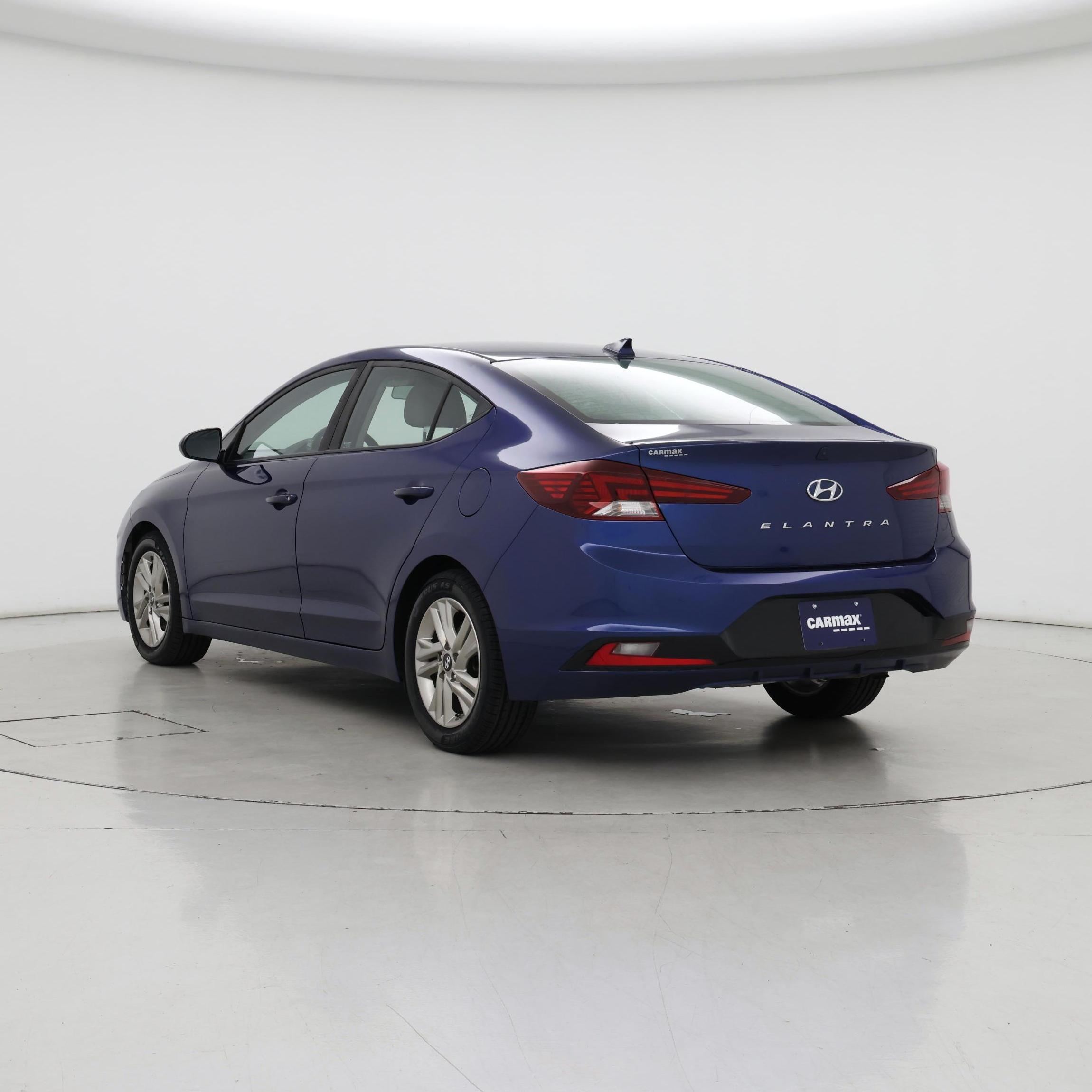 Thumbnail: 2019 Hyundai Elantra - 2