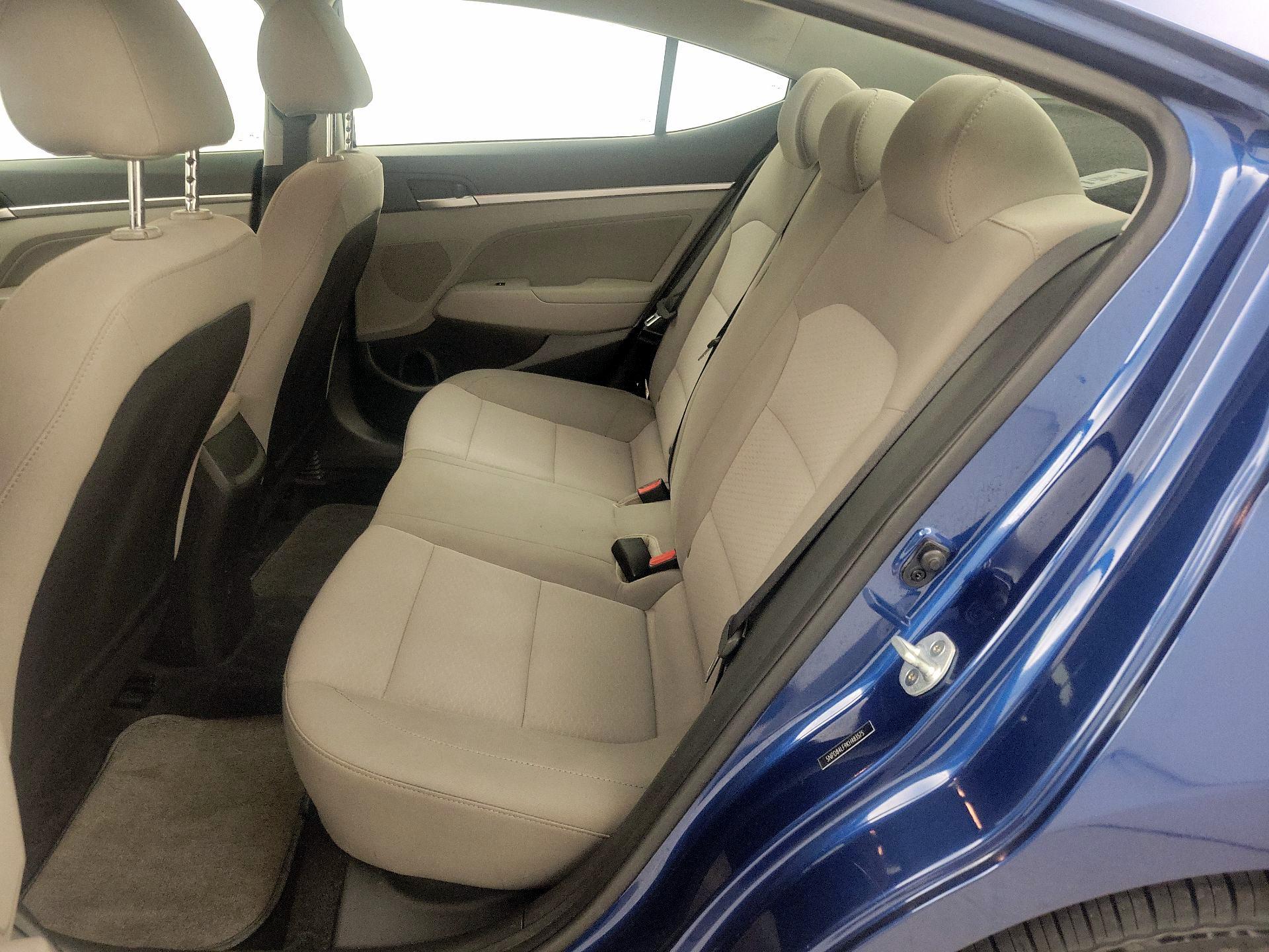 Thumbnail: 2019 Hyundai Elantra - 19