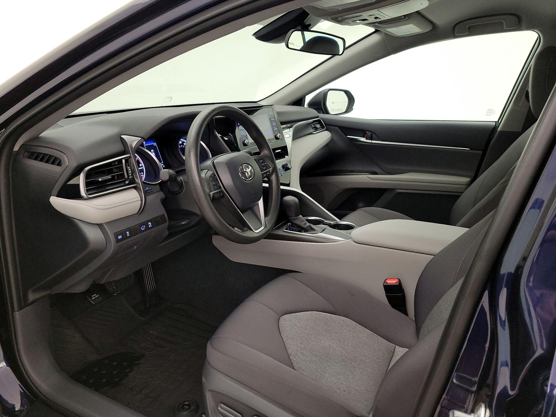 Thumbnail: 2021 Toyota Camry - 11