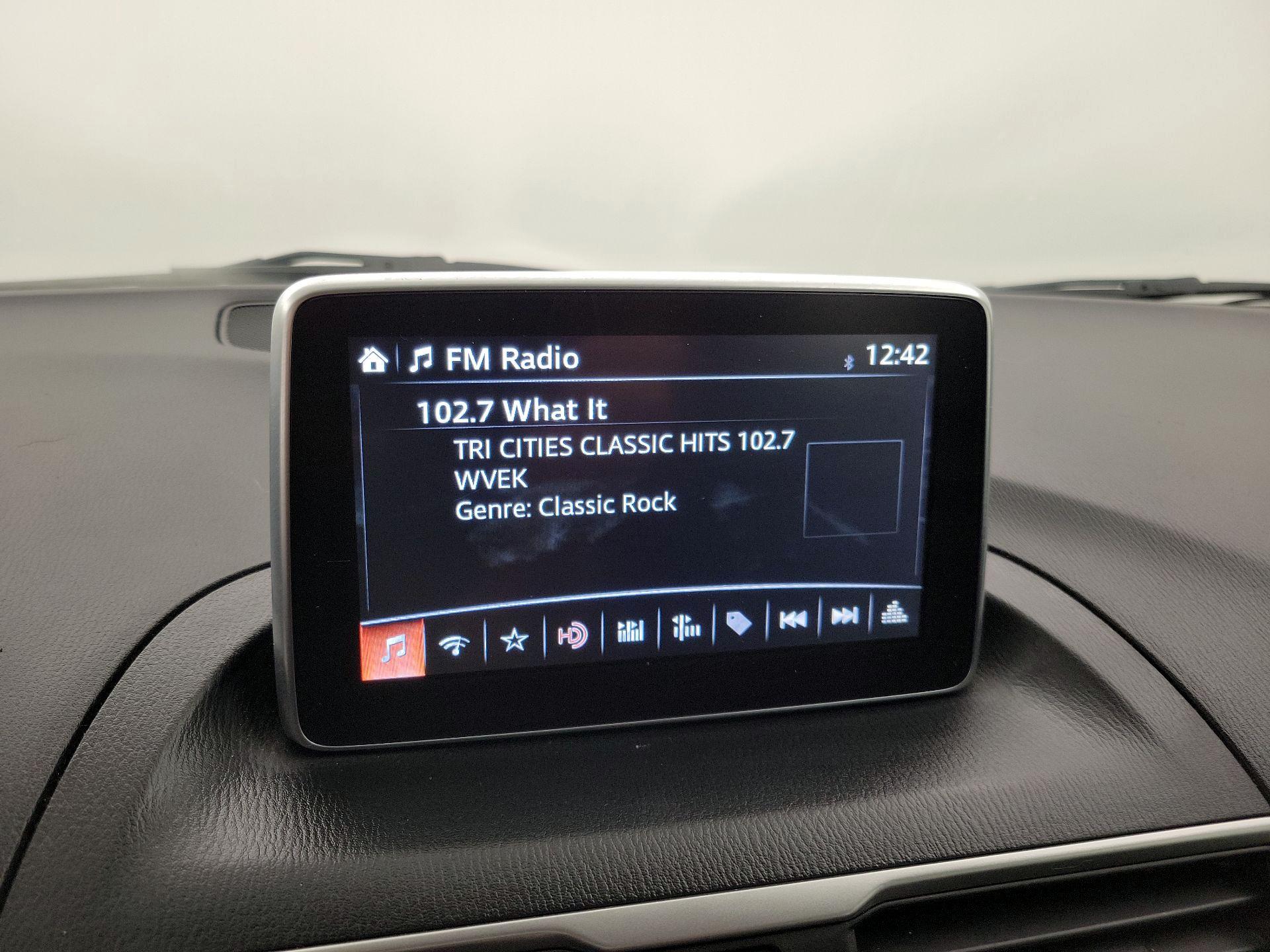 Thumbnail: 2015 Mazda Mazda3 - 15