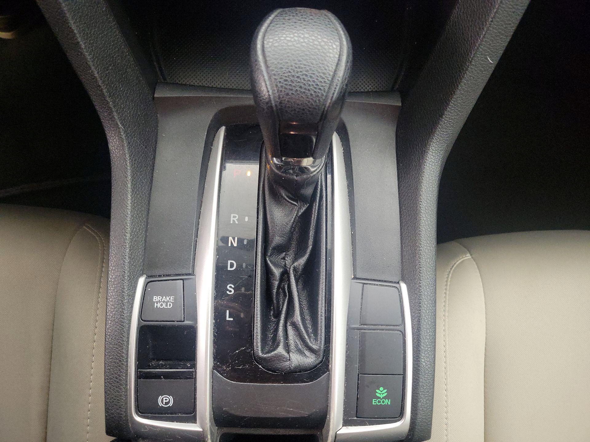 Thumbnail: 2016 Honda Civic - 17