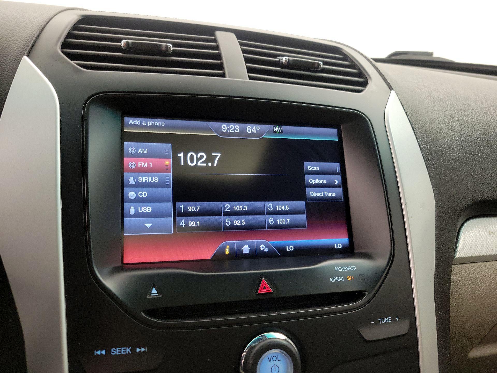 Thumbnail: 2015 Ford Explorer - 16