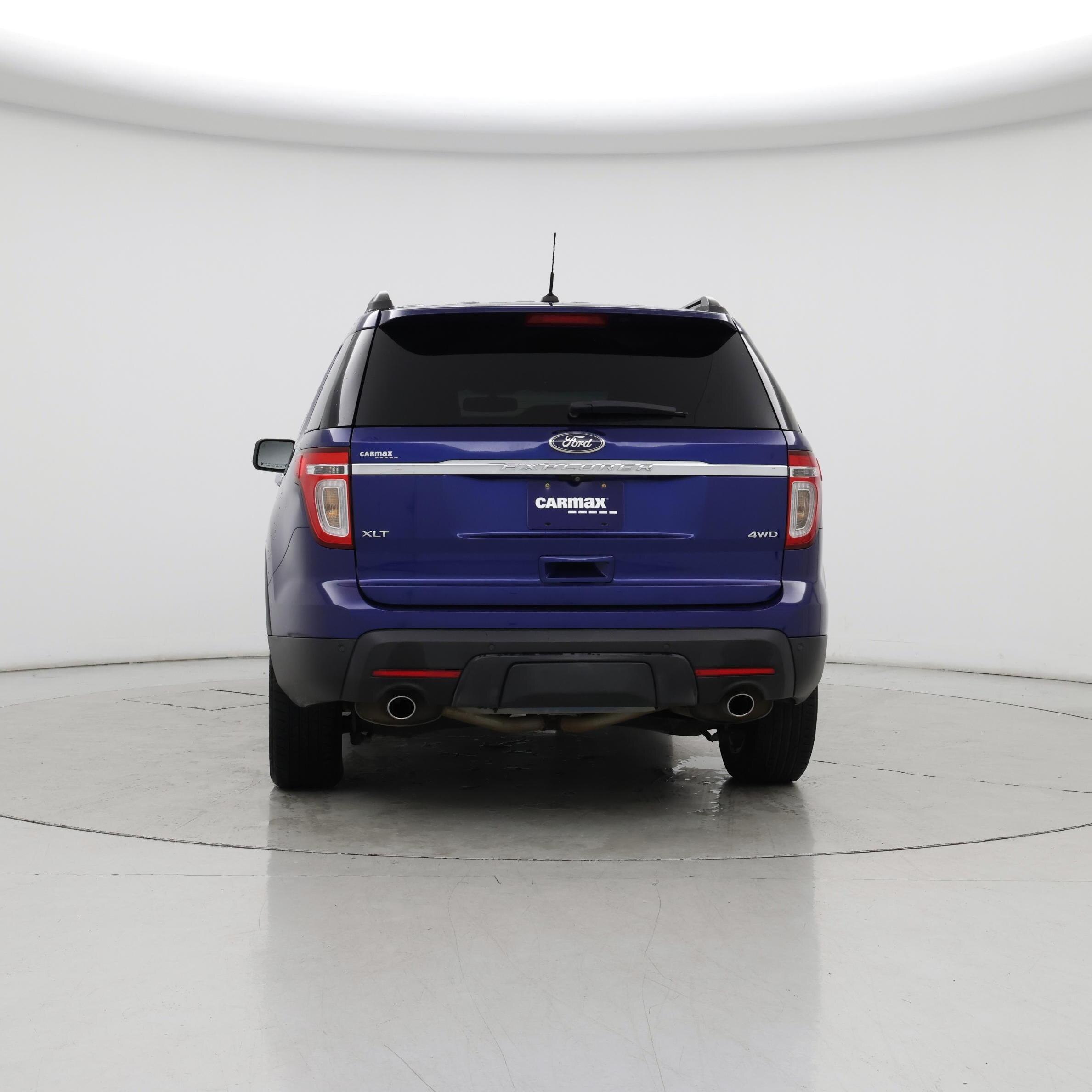 Thumbnail: 2015 Ford Explorer - 6