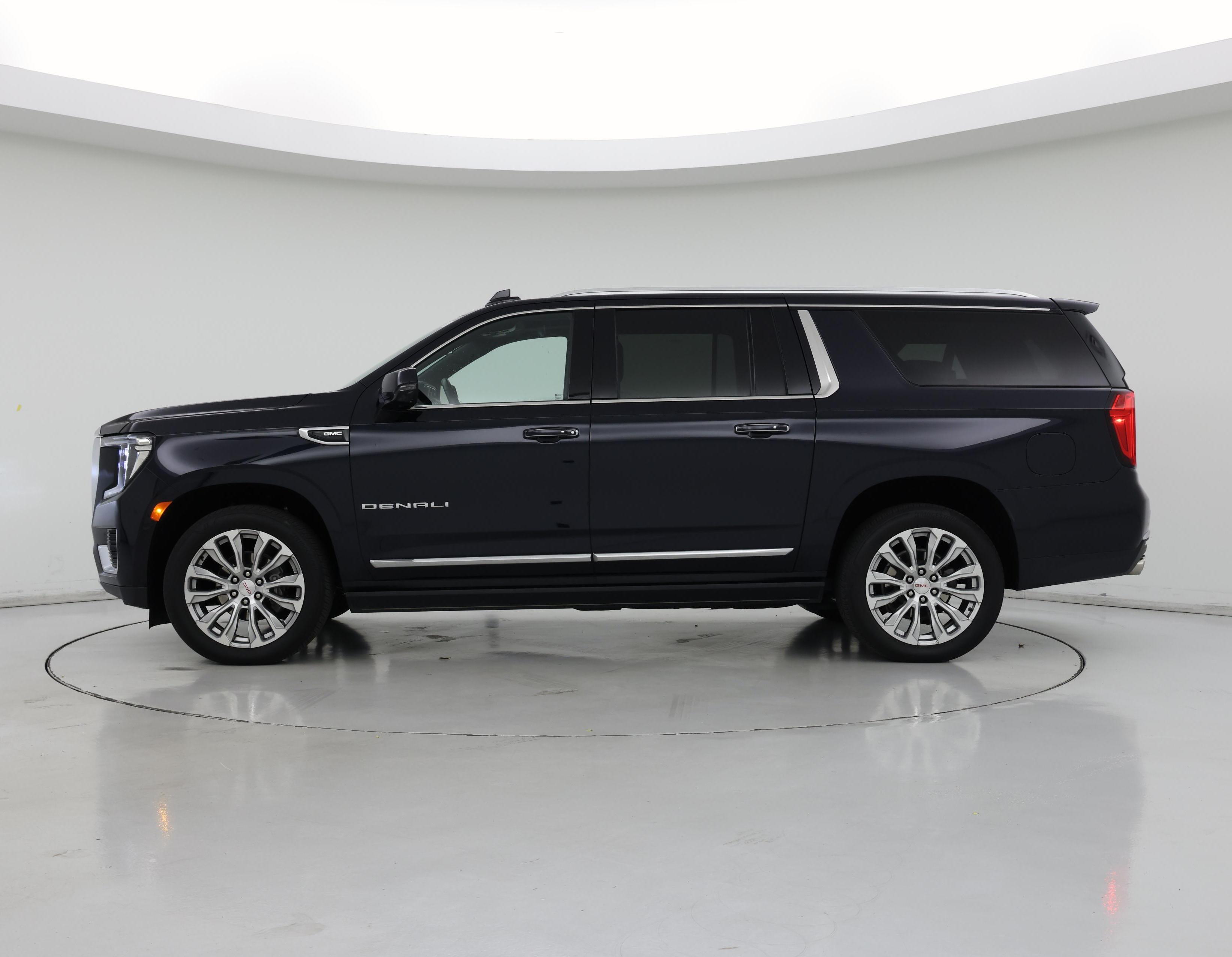 Thumbnail: 2023 GMC Yukon XL - 3