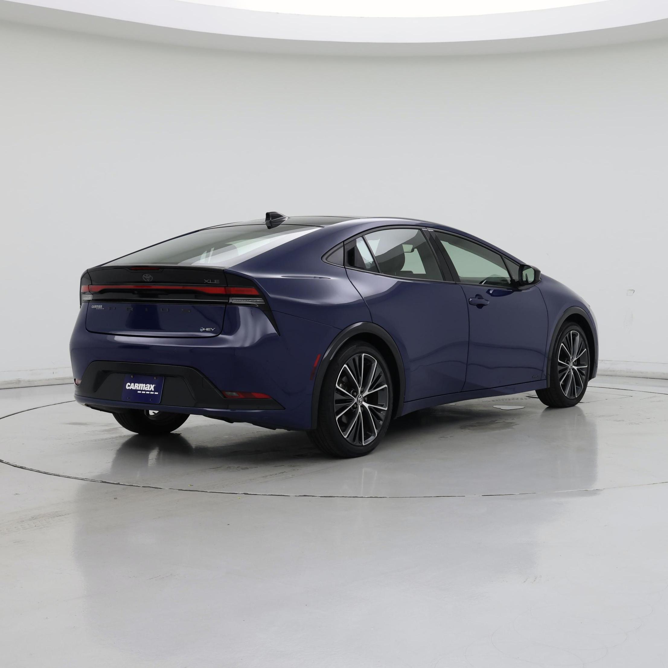 Thumbnail: 2024 Toyota Prius - 8