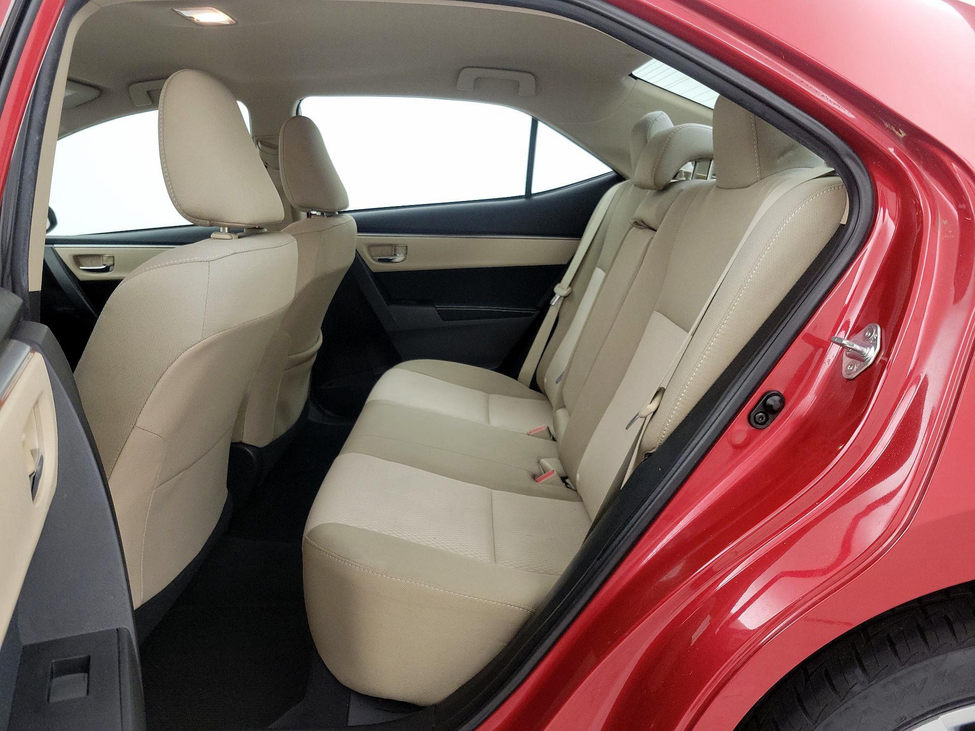 Thumbnail: 2015 Toyota Corolla - 19