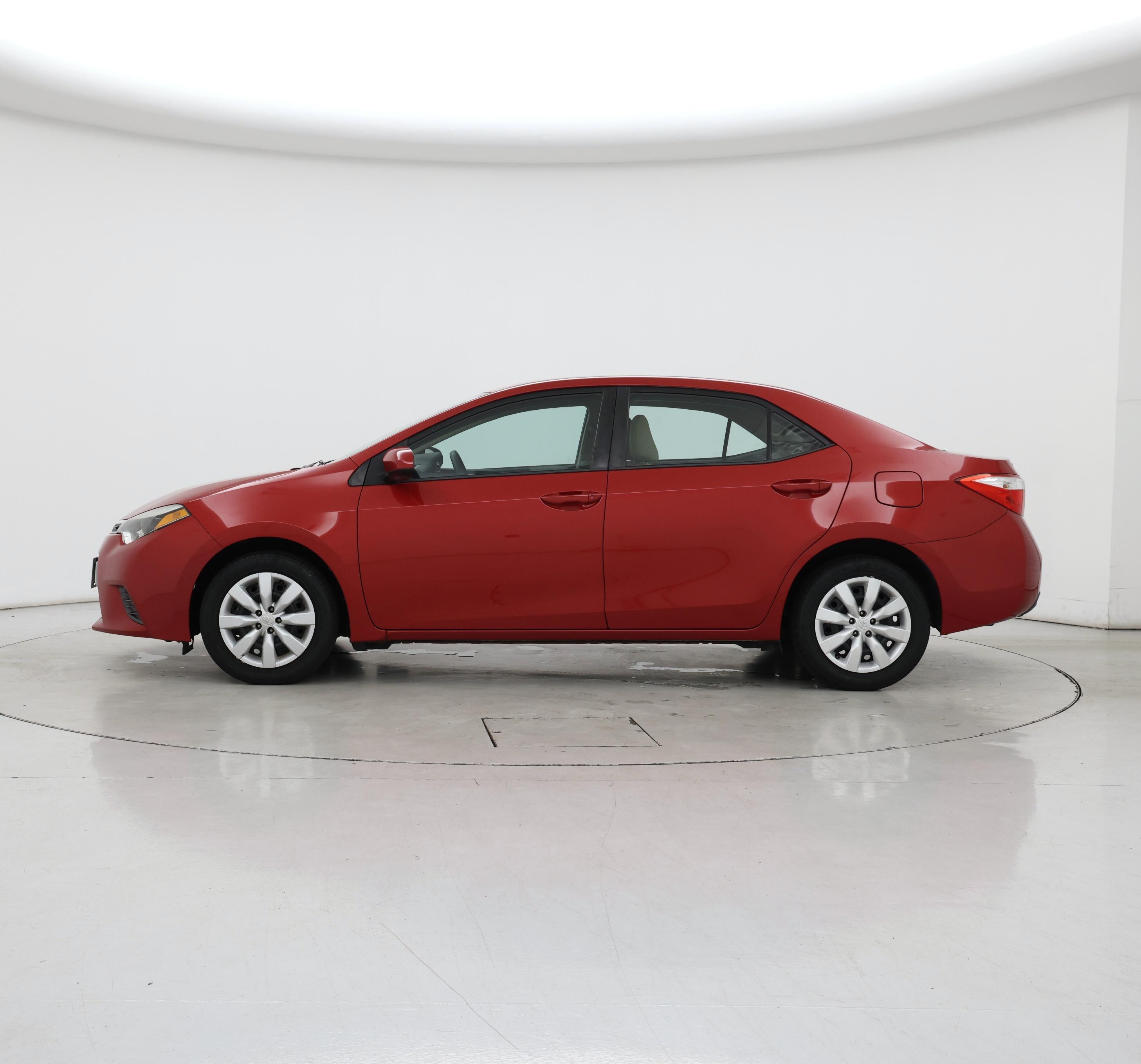Thumbnail: 2015 Toyota Corolla - 3