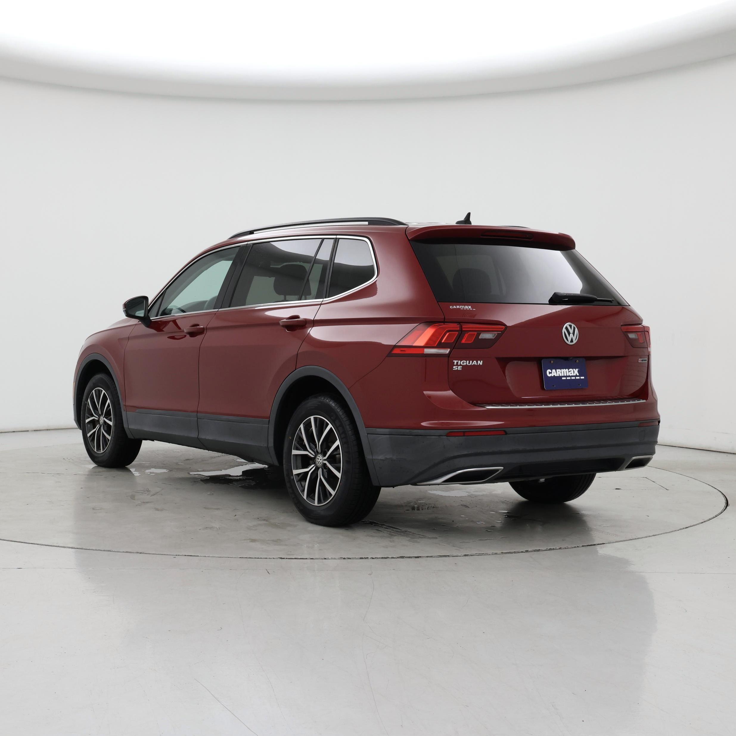 Thumbnail: 2019 Volkswagen Tiguan - 2