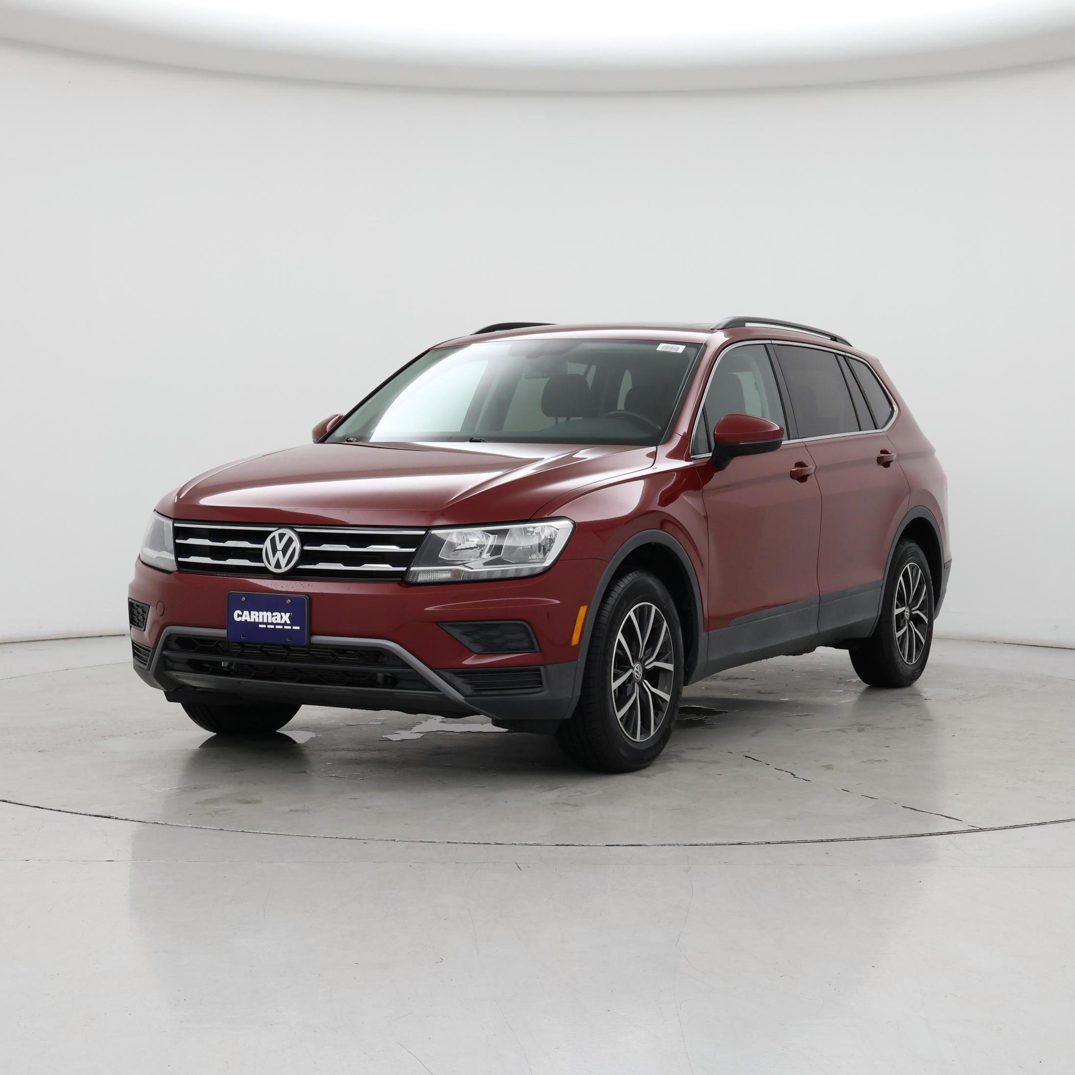 Thumbnail: 2019 Volkswagen Tiguan - 4