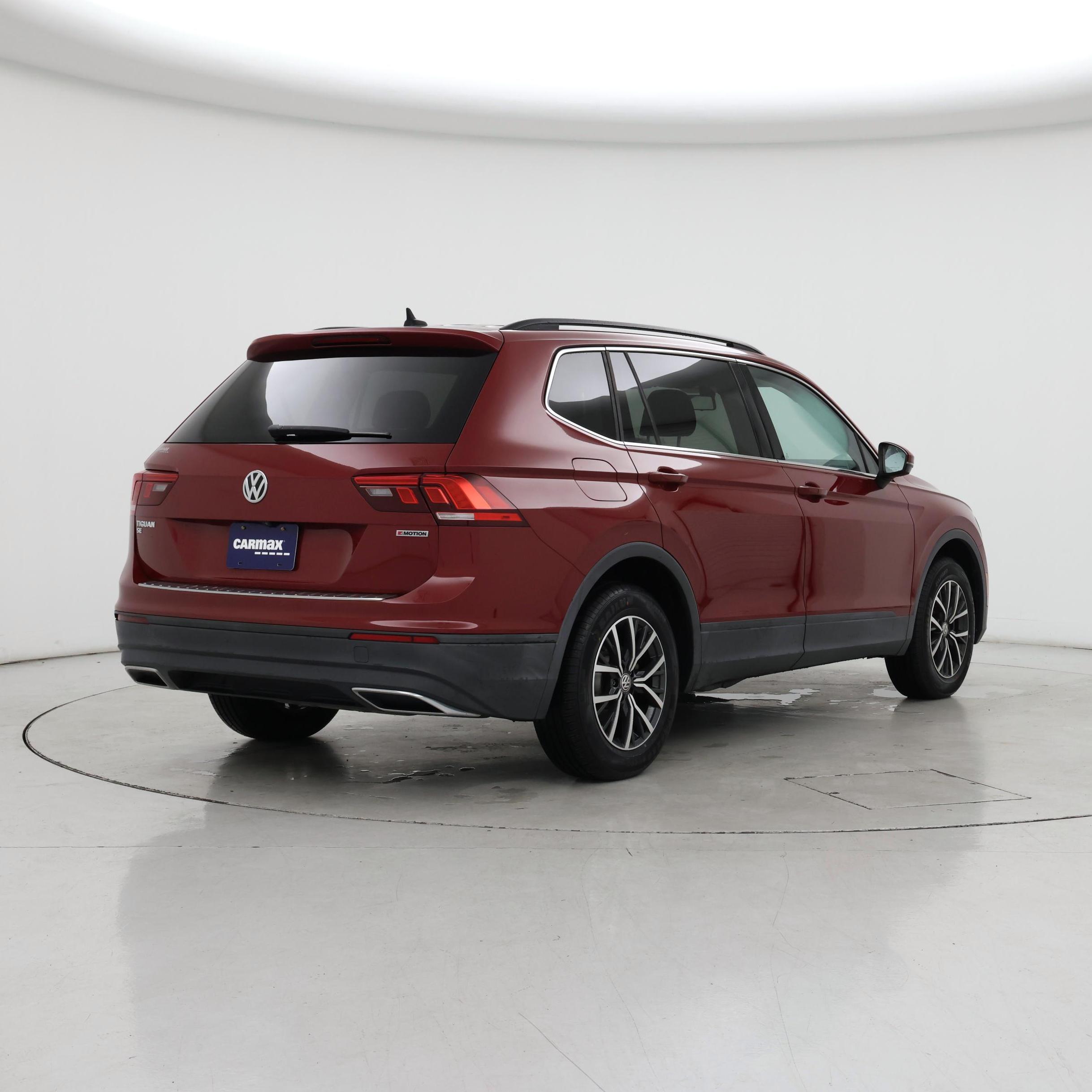 Thumbnail: 2019 Volkswagen Tiguan - 8