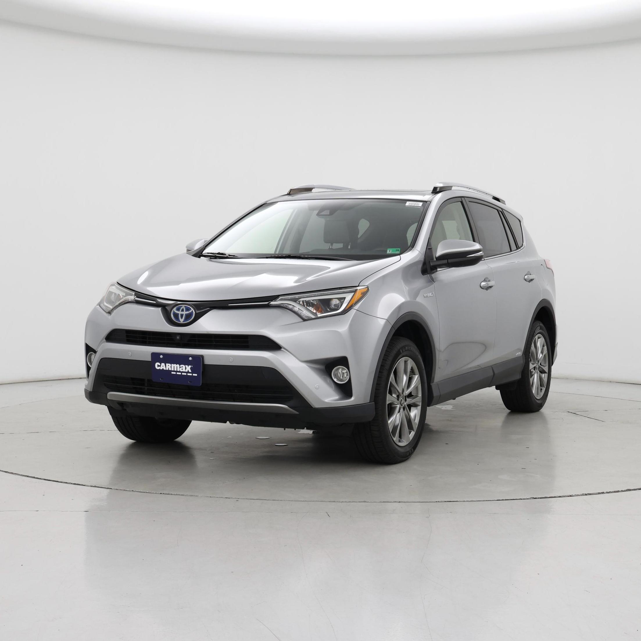 Thumbnail: 2018 Toyota RAV4 - 4