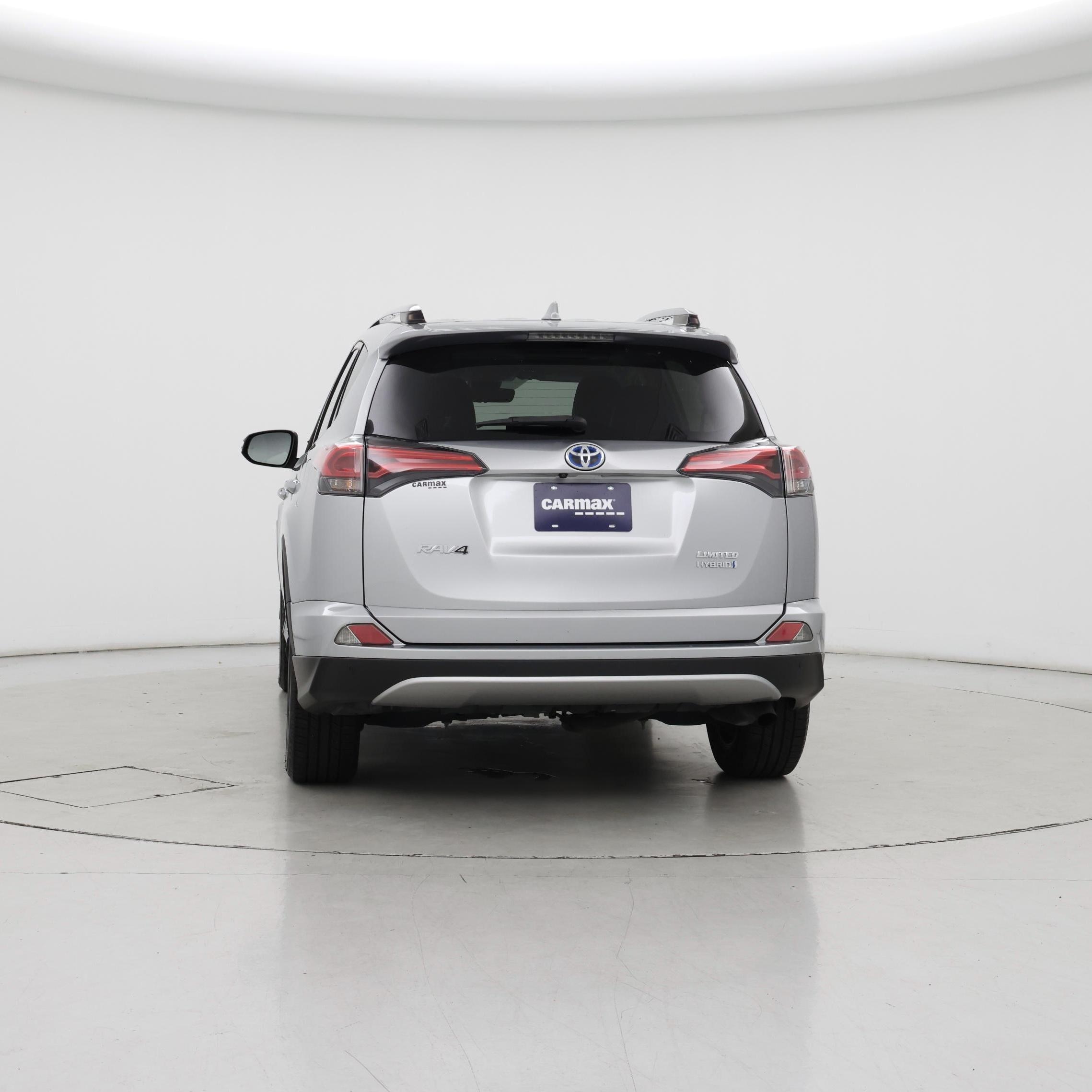 Thumbnail: 2018 Toyota RAV4 - 6