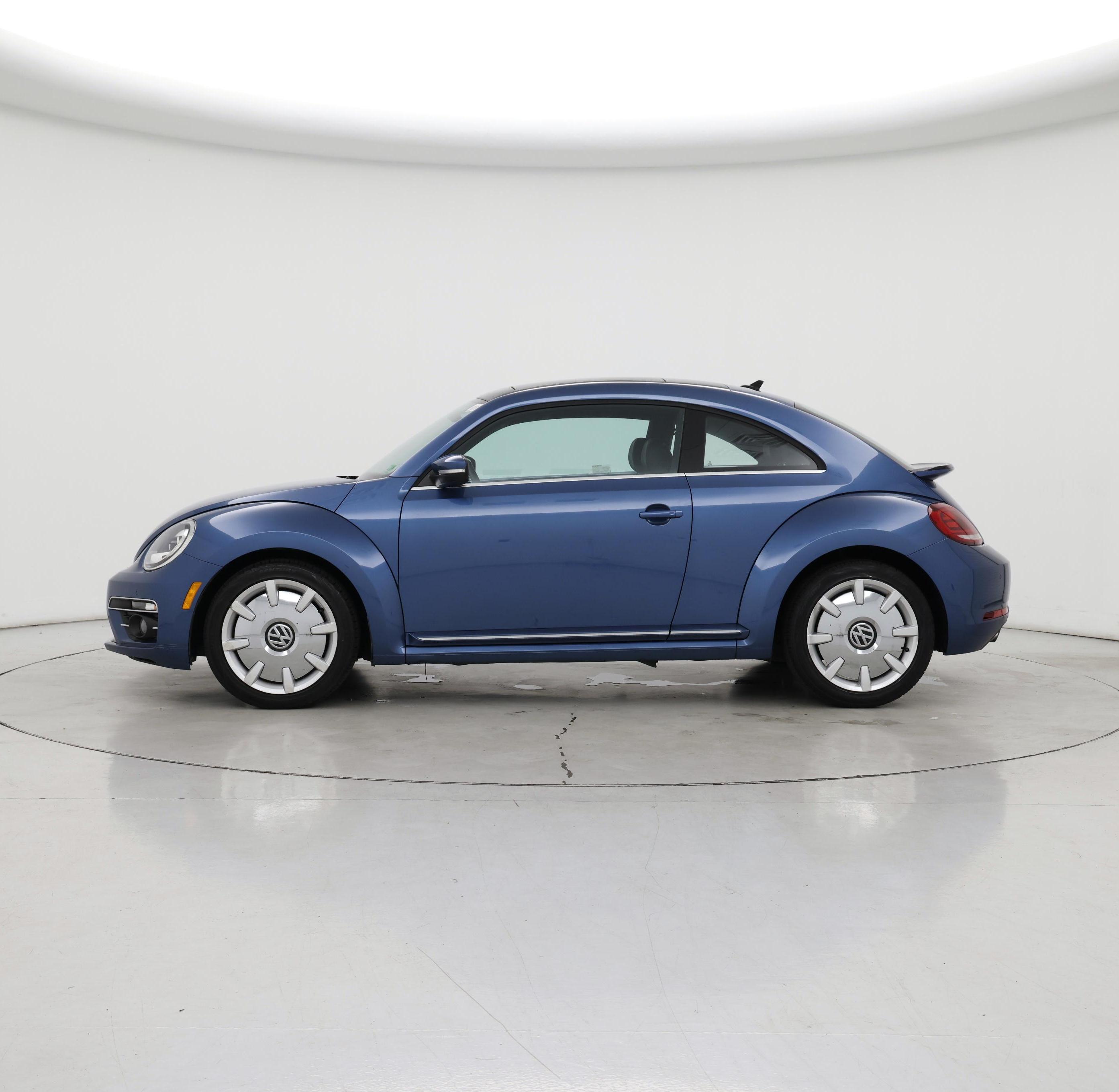 Thumbnail: 2019 Volkswagen Beetle - 3