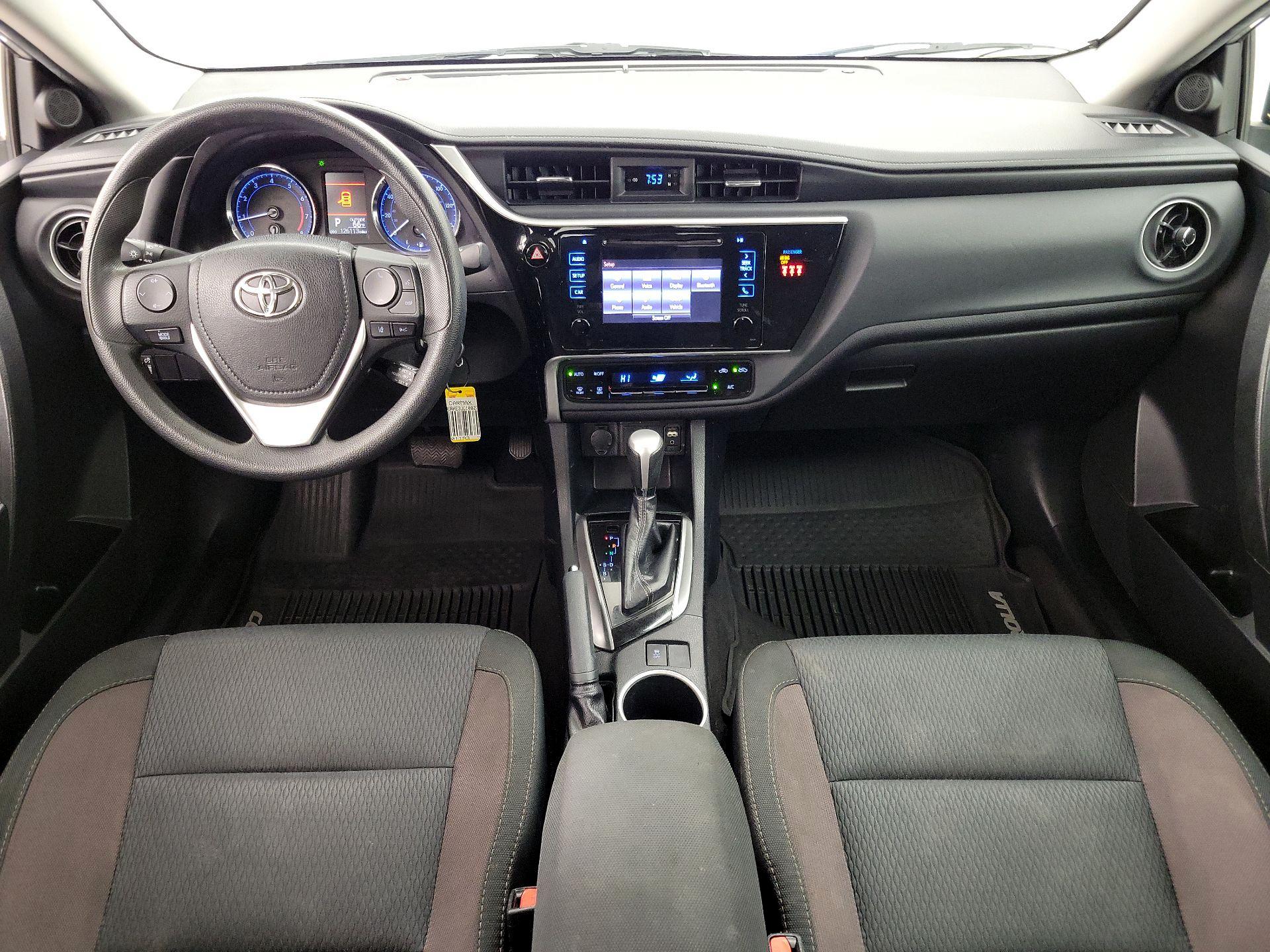 Thumbnail: 2018 Toyota Corolla - 9