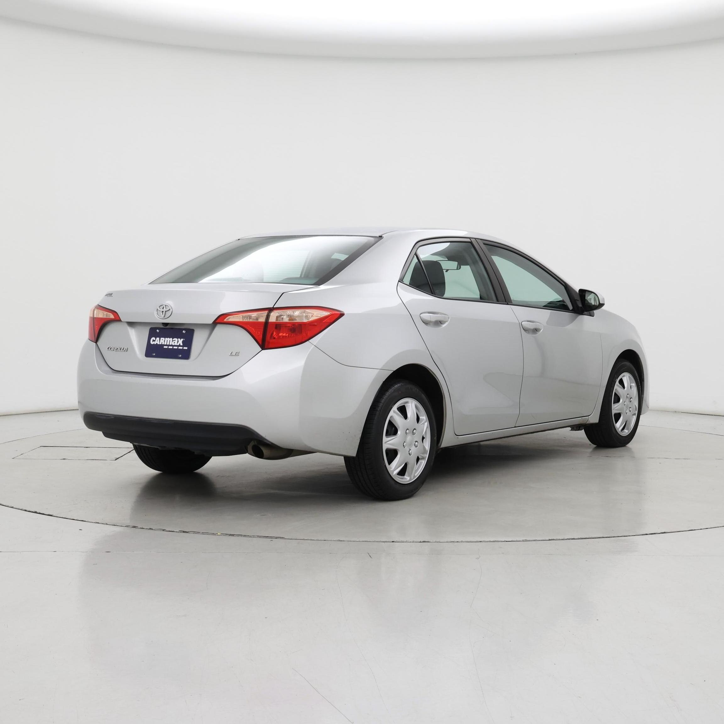 Thumbnail: 2018 Toyota Corolla - 8