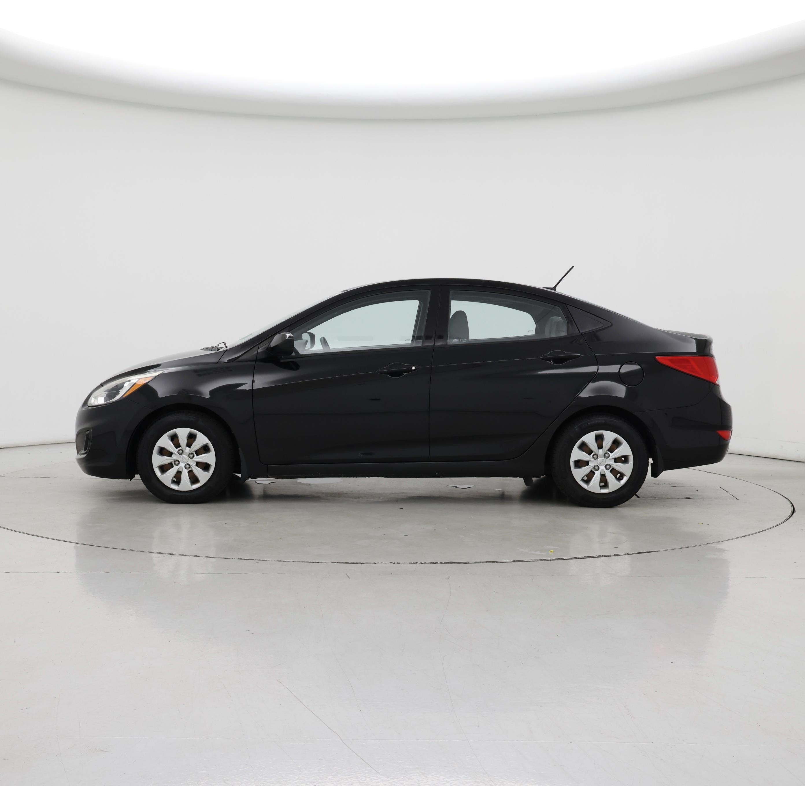 Thumbnail: 2016 Hyundai Accent - 3