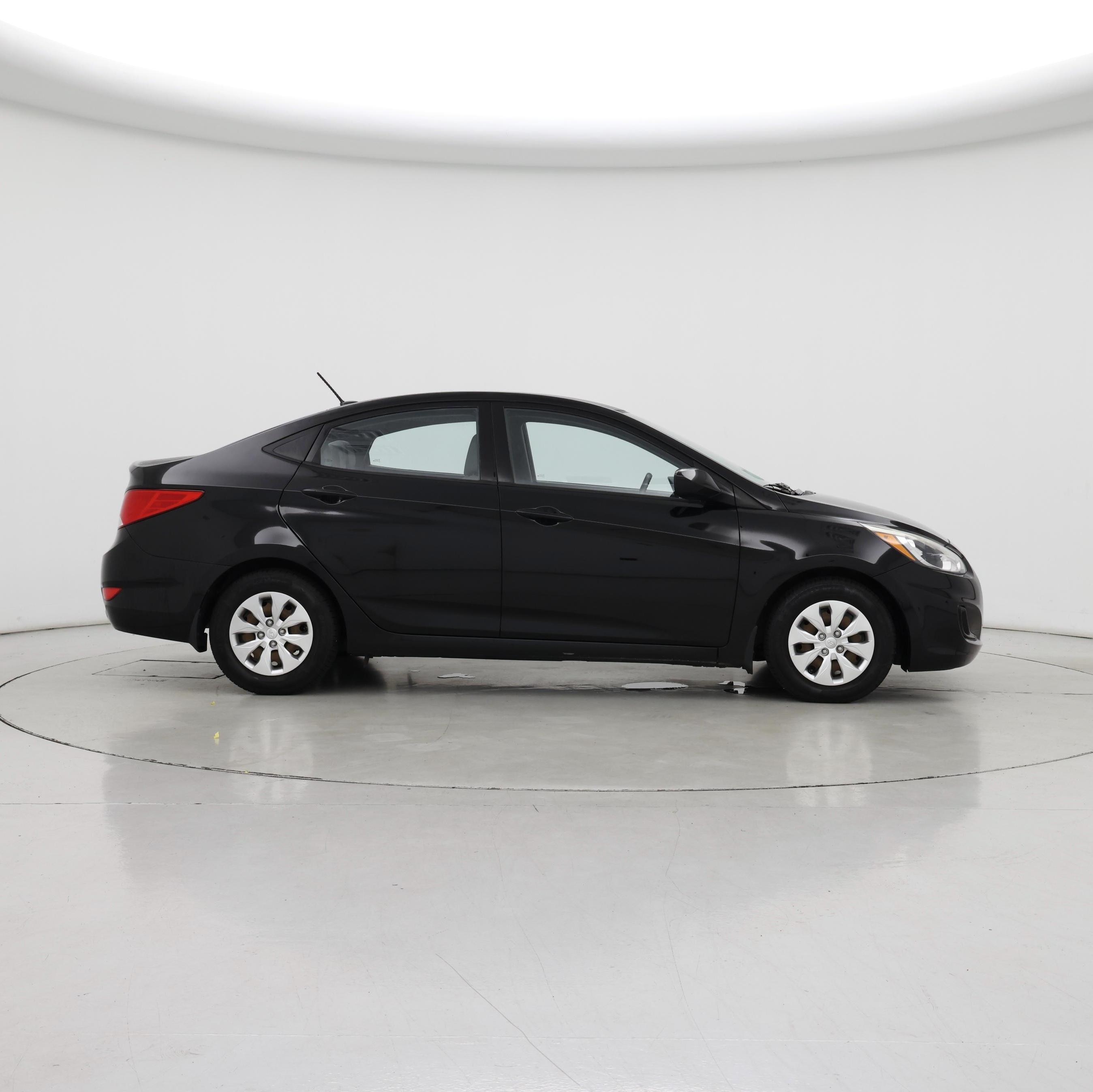 Thumbnail: 2016 Hyundai Accent - 7