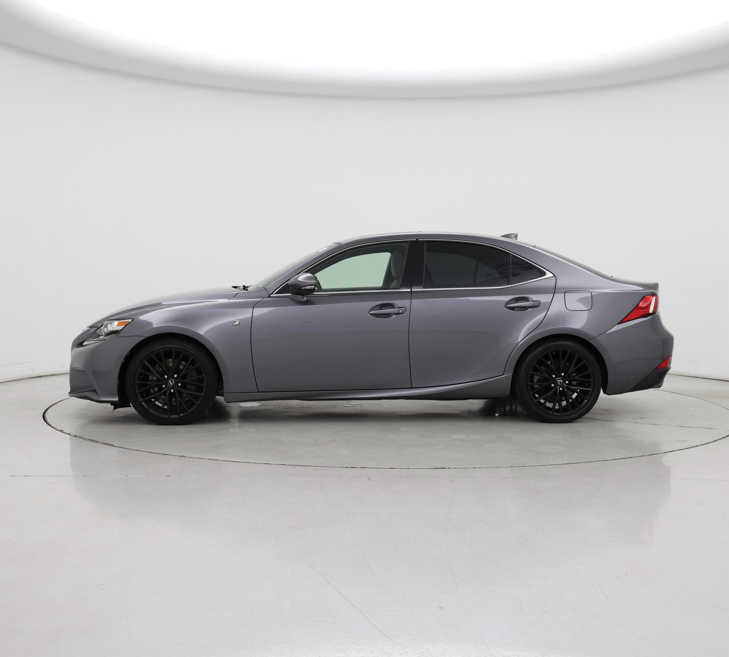 Thumbnail: 2016 Lexus IS - 3