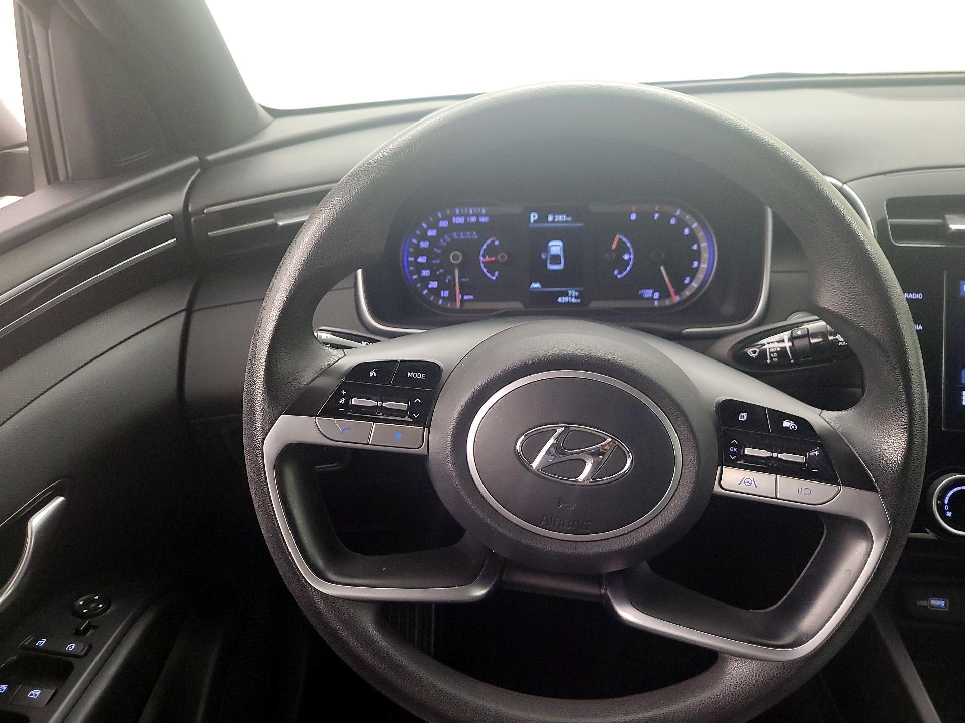 Thumbnail: 2022 Hyundai Santa Cruz - 10