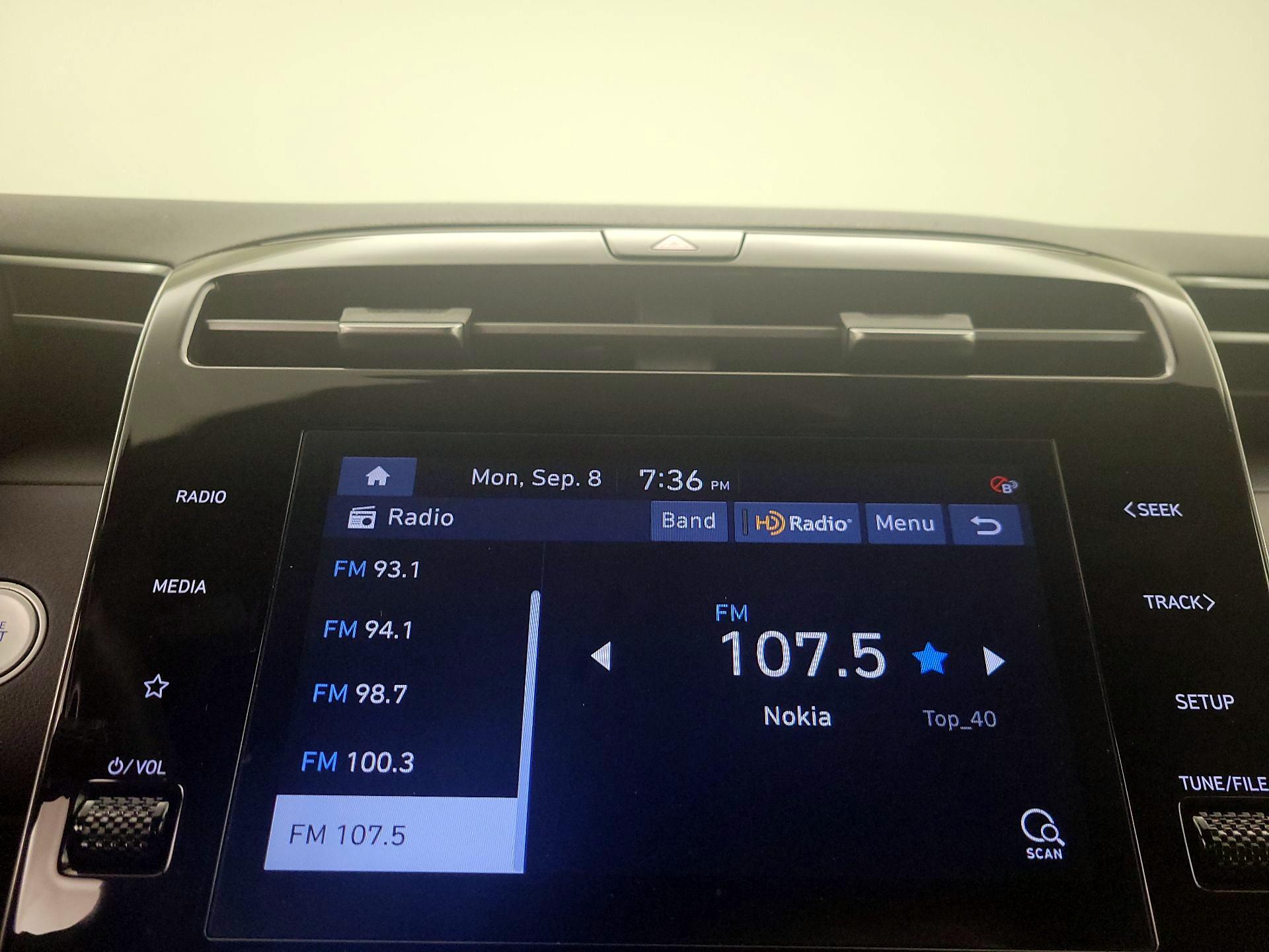 Thumbnail: 2022 Hyundai Santa Cruz - 15