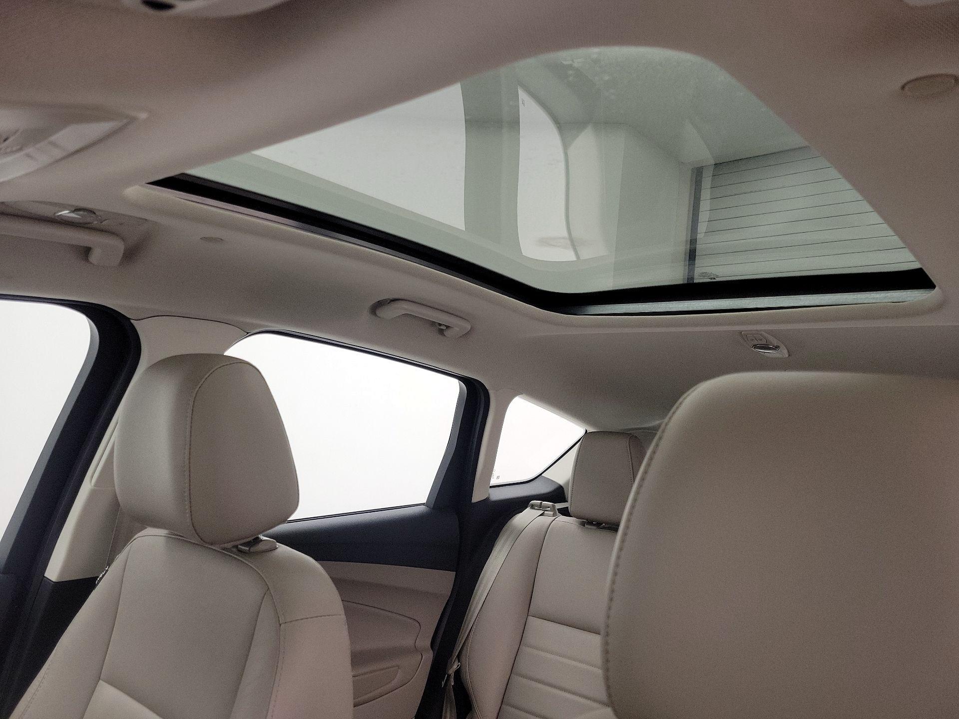 Thumbnail: 2014 Ford C-Max - 19