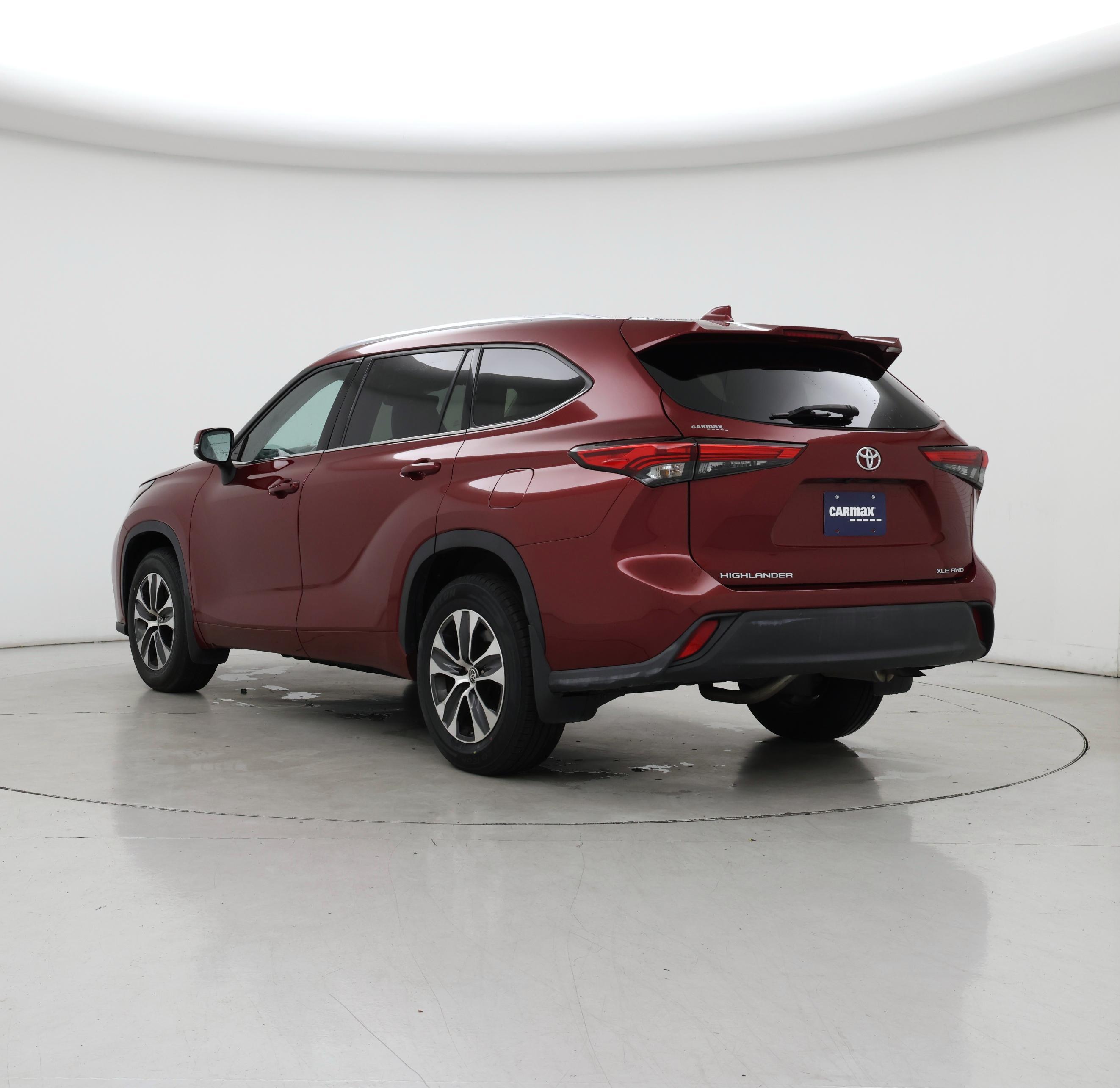 Thumbnail: 2020 Toyota Highlander - 2