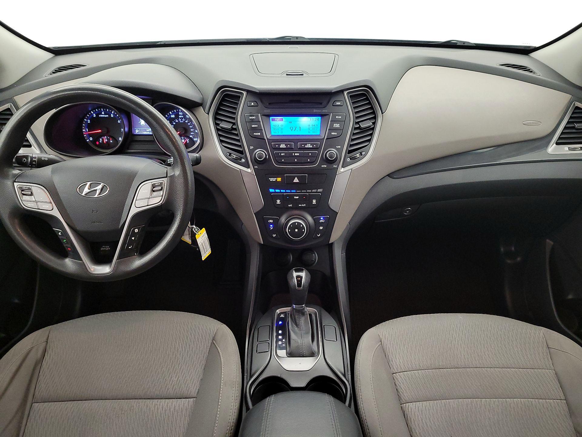 Thumbnail: 2016 Hyundai Santa Fe - 9