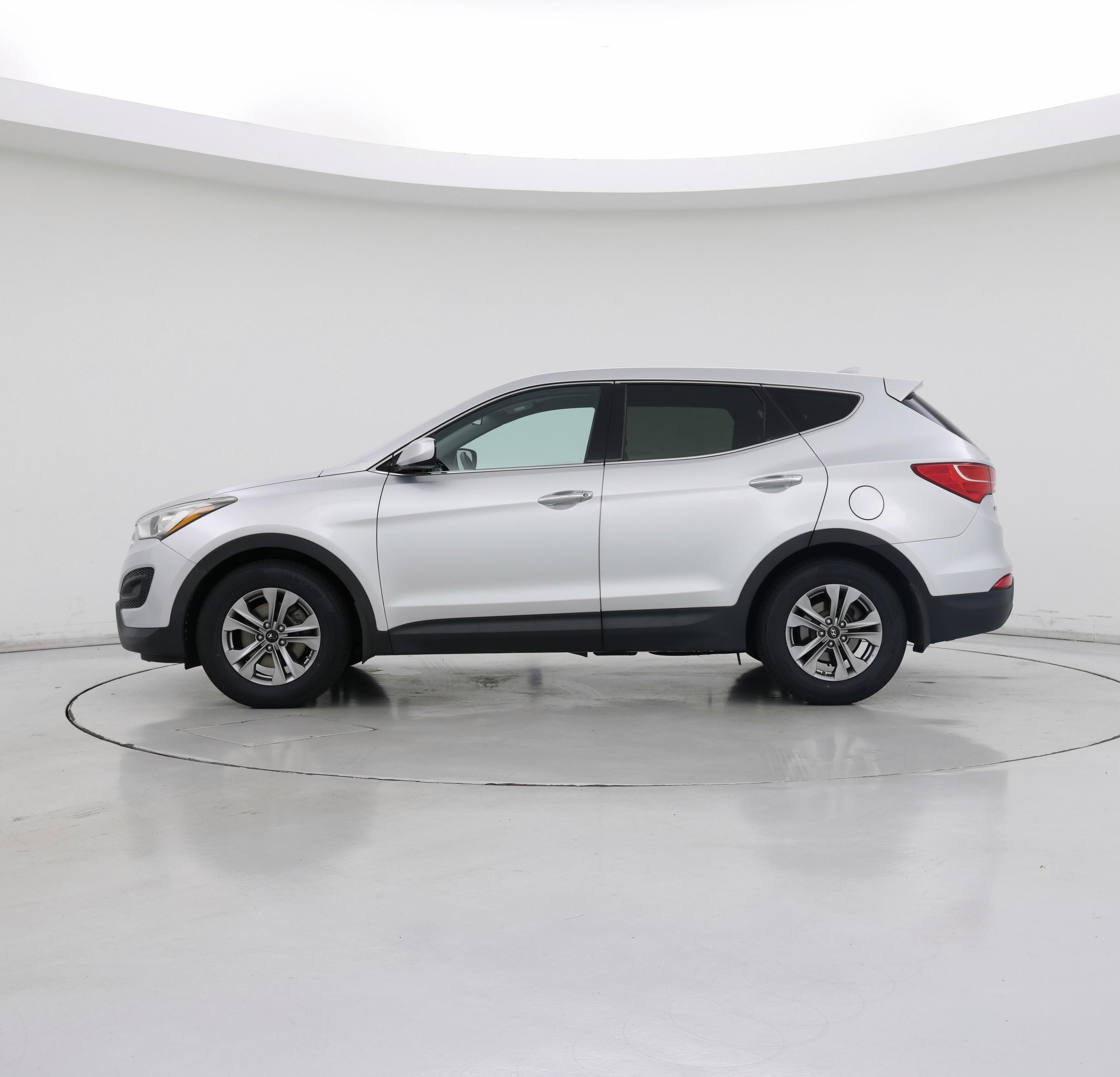 Thumbnail: 2016 Hyundai Santa Fe - 3