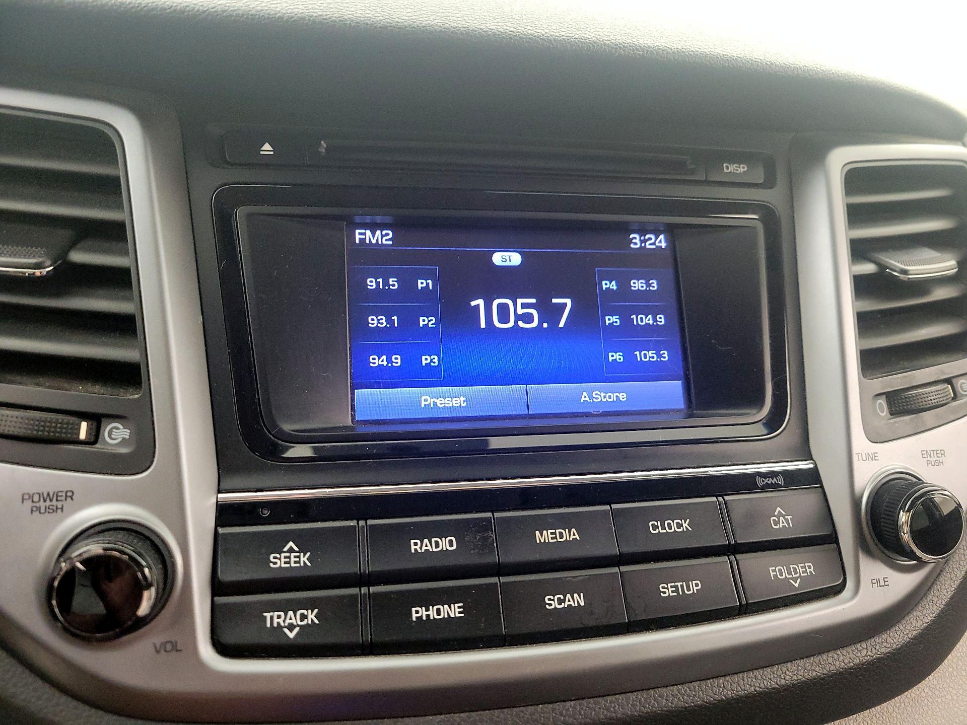 Thumbnail: 2016 Hyundai Tucson - 15